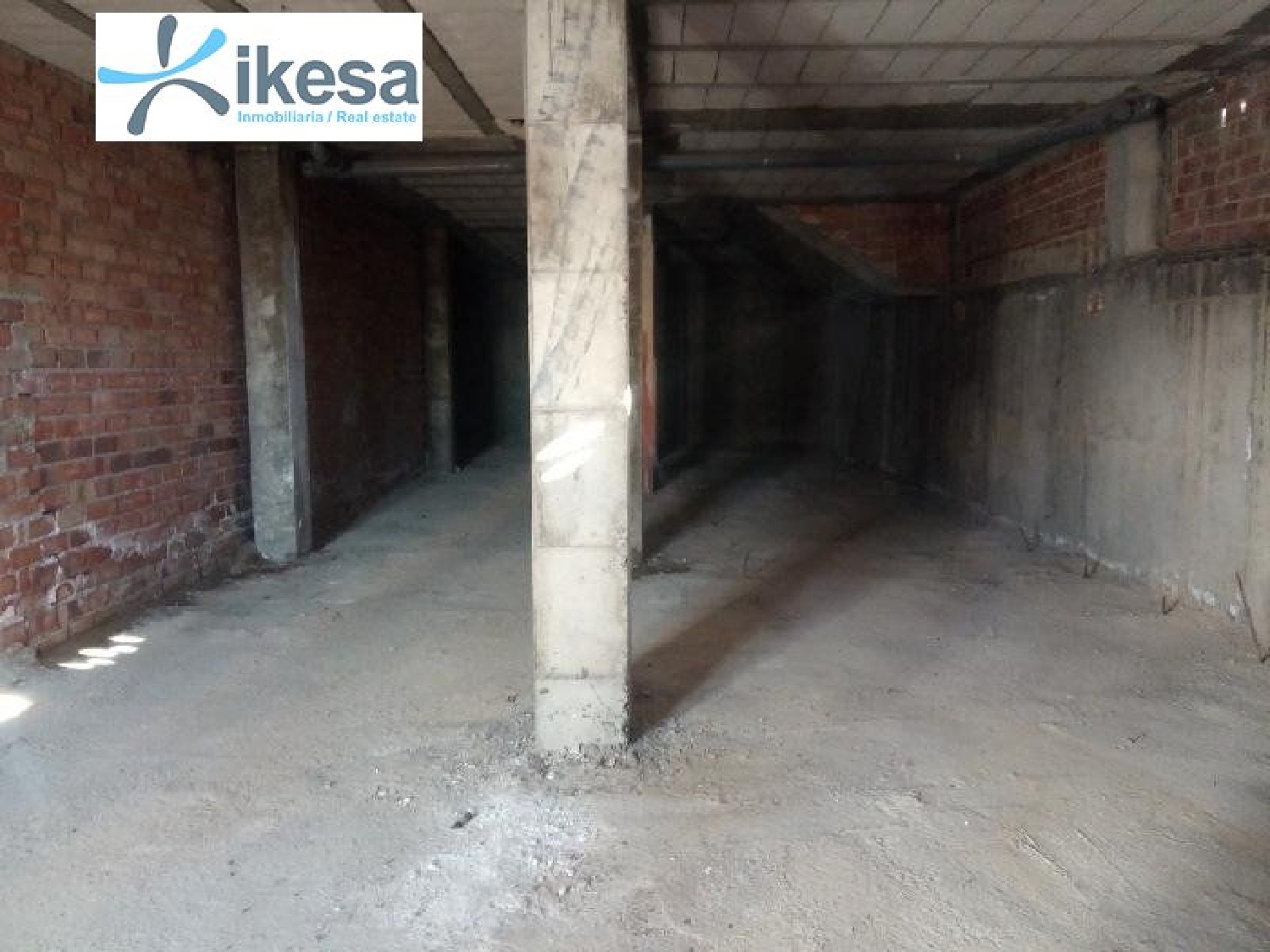  till salu lokal Gines Metropolitana De Sevilla 4