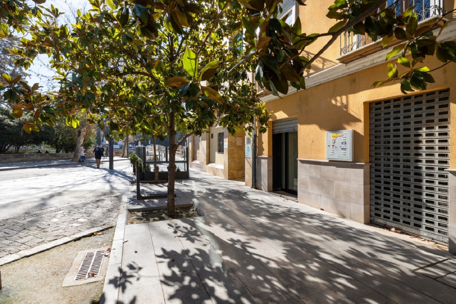  till salu lokal Granada Centro 18005 Vega De Granada 5