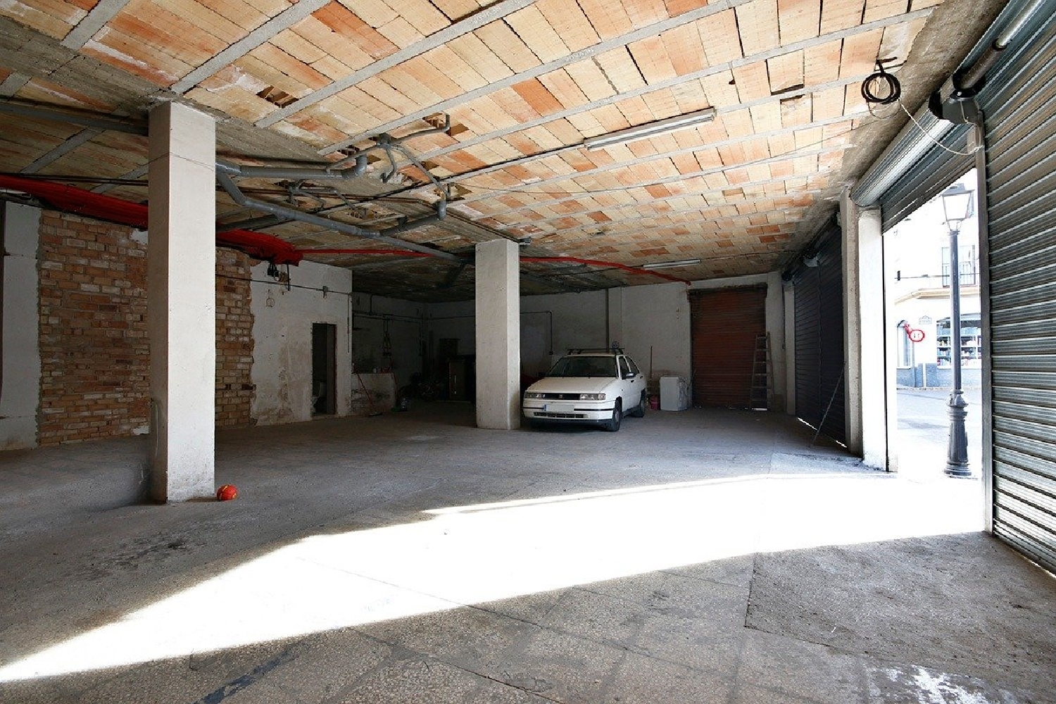  till salu lokal Híjar Vega De Granada 6