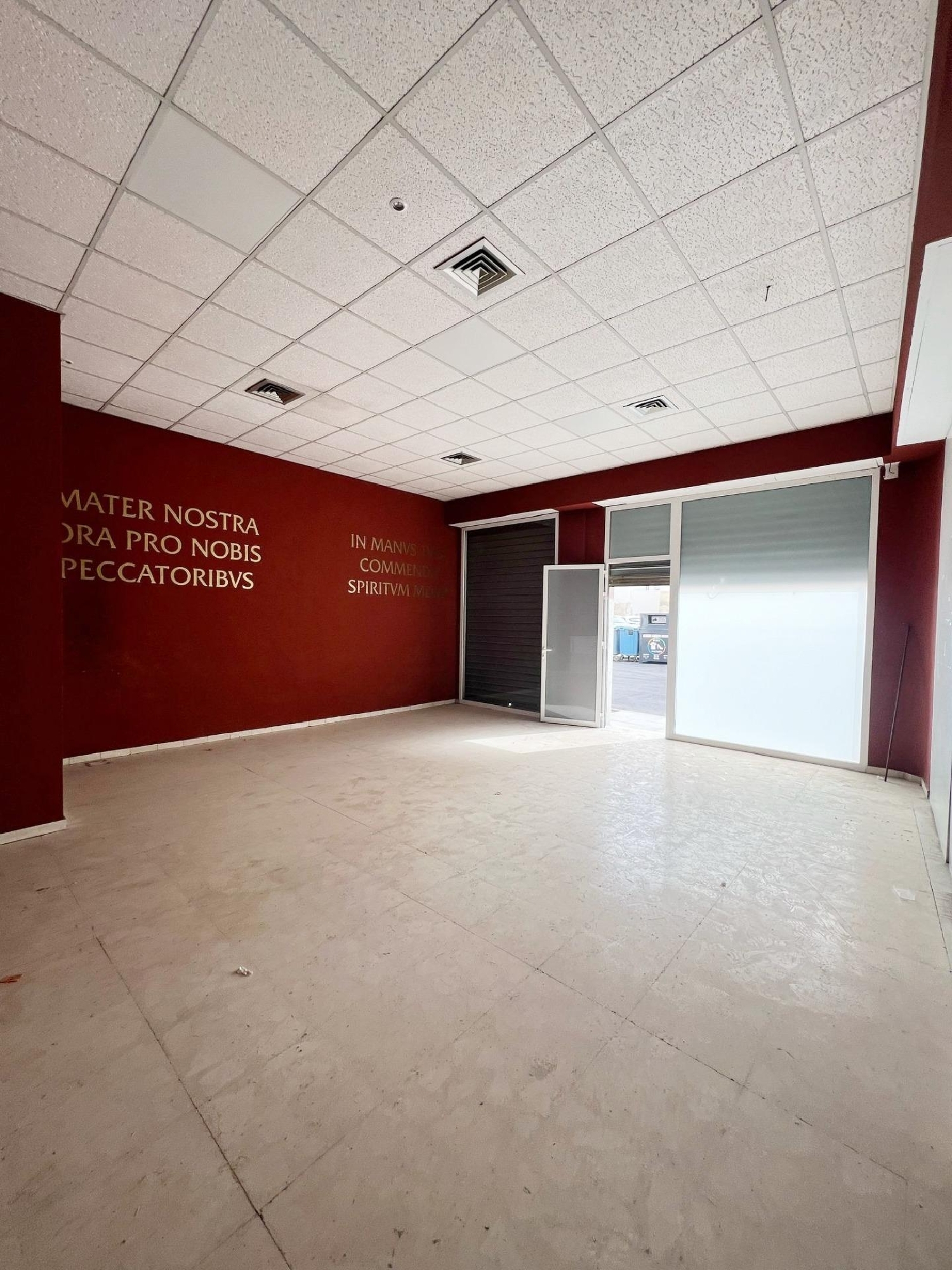  till salu lokal Hospital General Baix Vinalopó 4