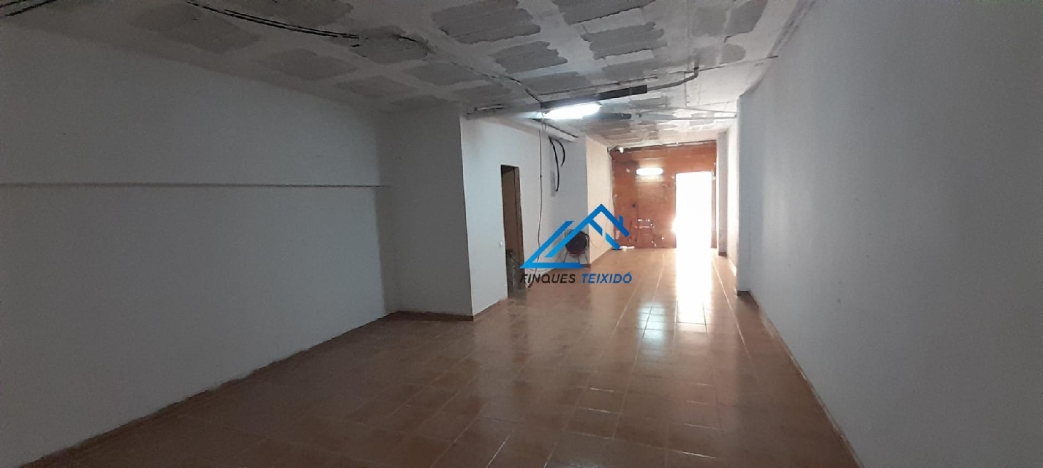 till salu lokal Hostalets De Pierola Anoia 3