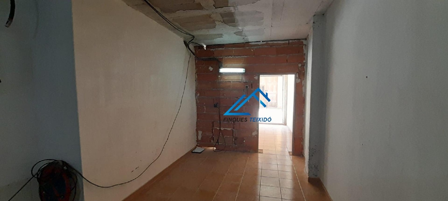 till salu lokal Hostalets De Pierola Anoia 2