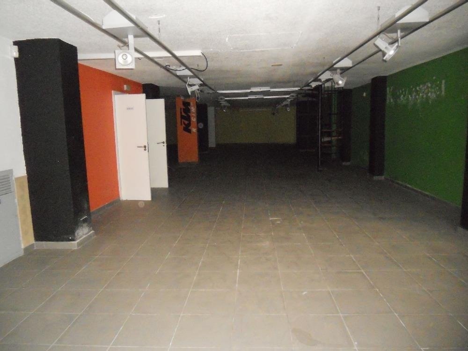 till salu lokal Huelva Centro 21001 Metropolitana De Huelva 3
