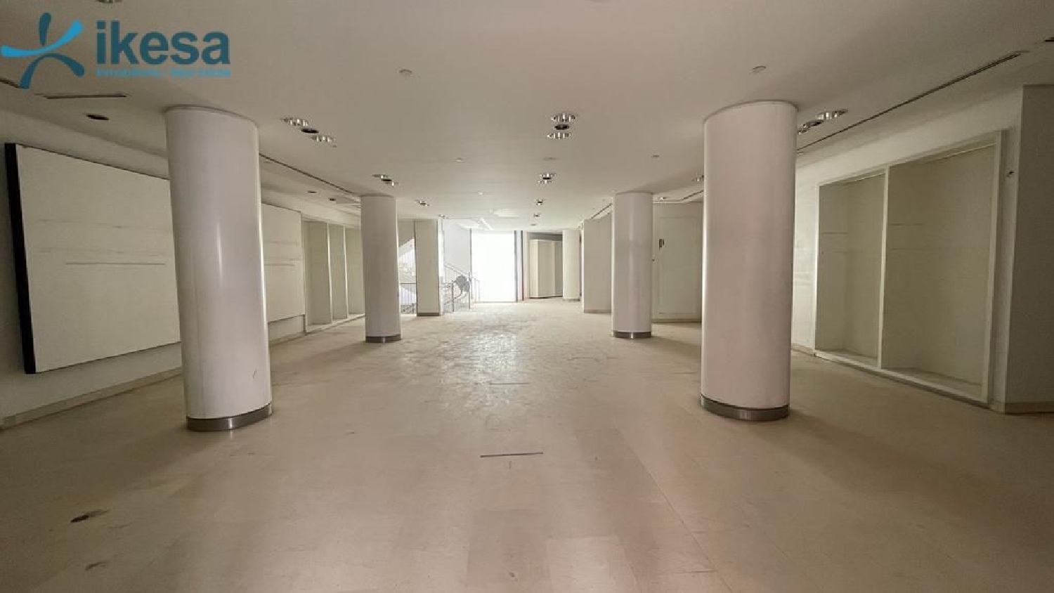 till salu lokal Pescadería Metropolitana De Huelva 3