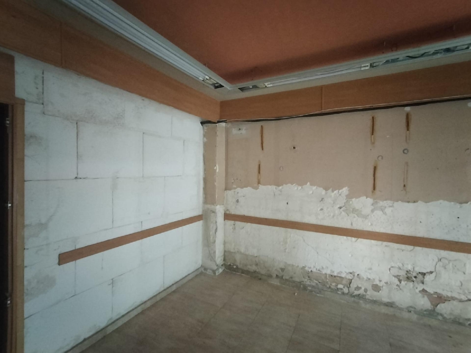till salu lokal Valdeolleros Córdoba 3