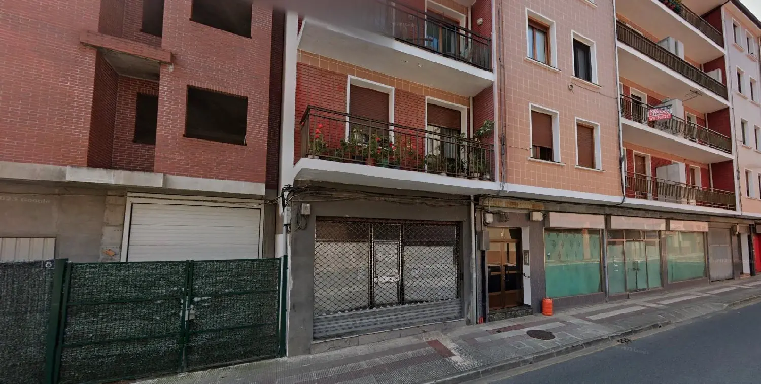 à vendre local commercial Arbuio Gran Bilbao 3