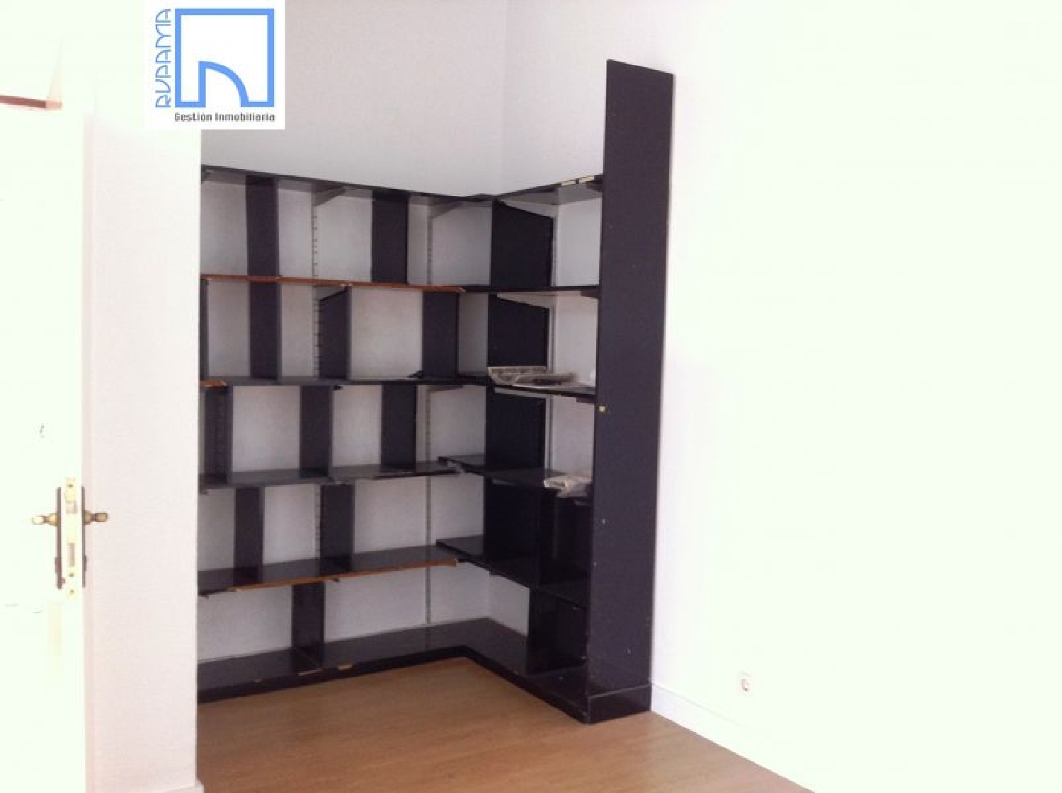 till salu lokal Iturrama Pamplona 6