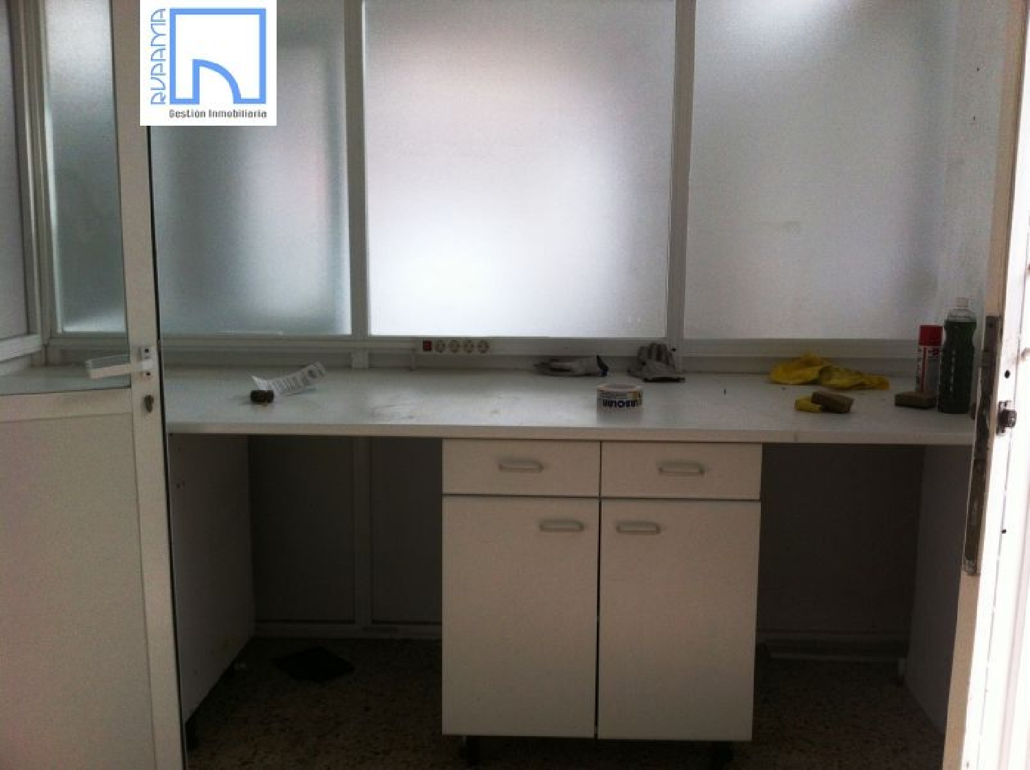  till salu lokal Iturrama Pamplona 4