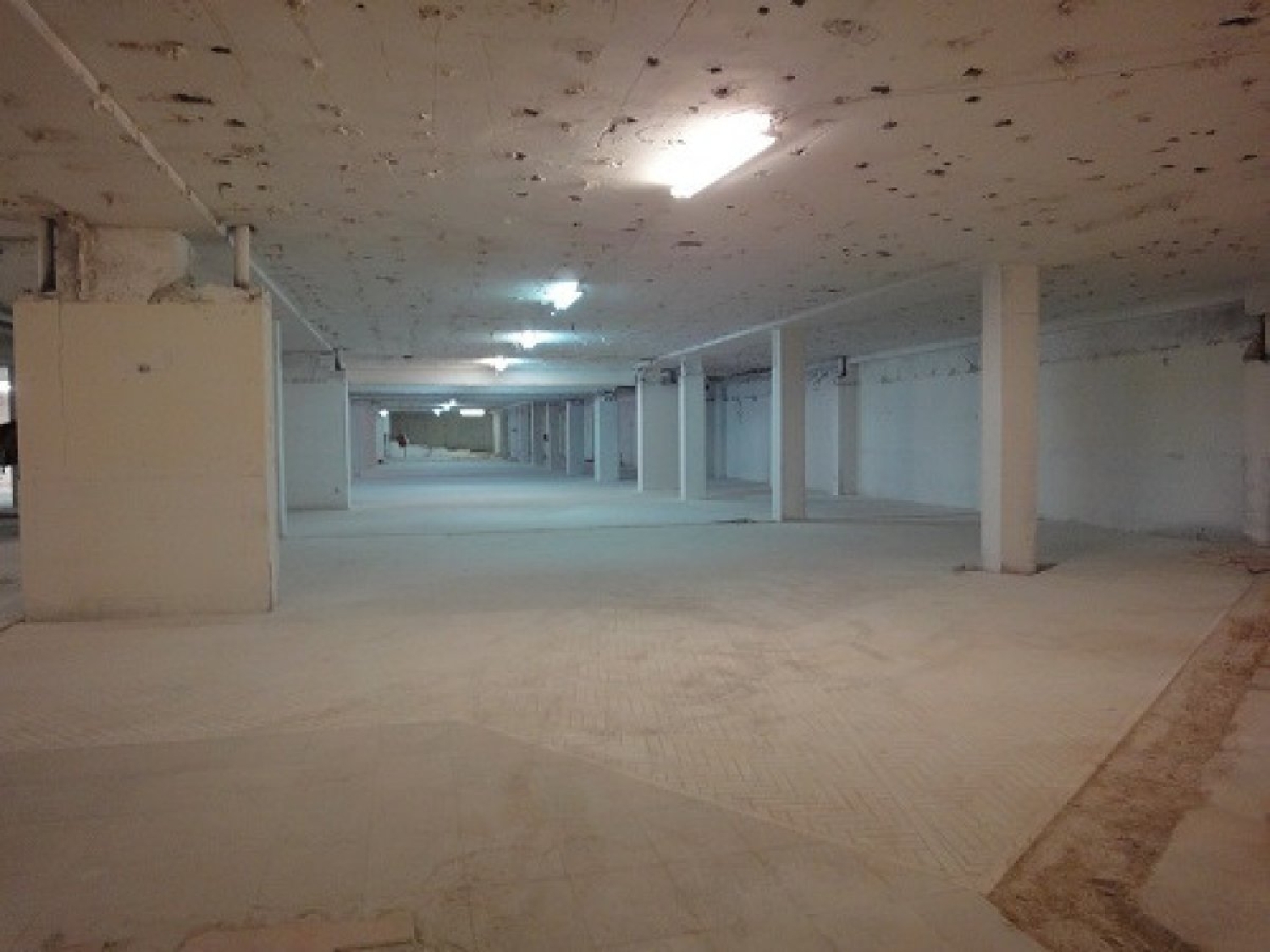  till salu lokal Iturrama Pamplona 6