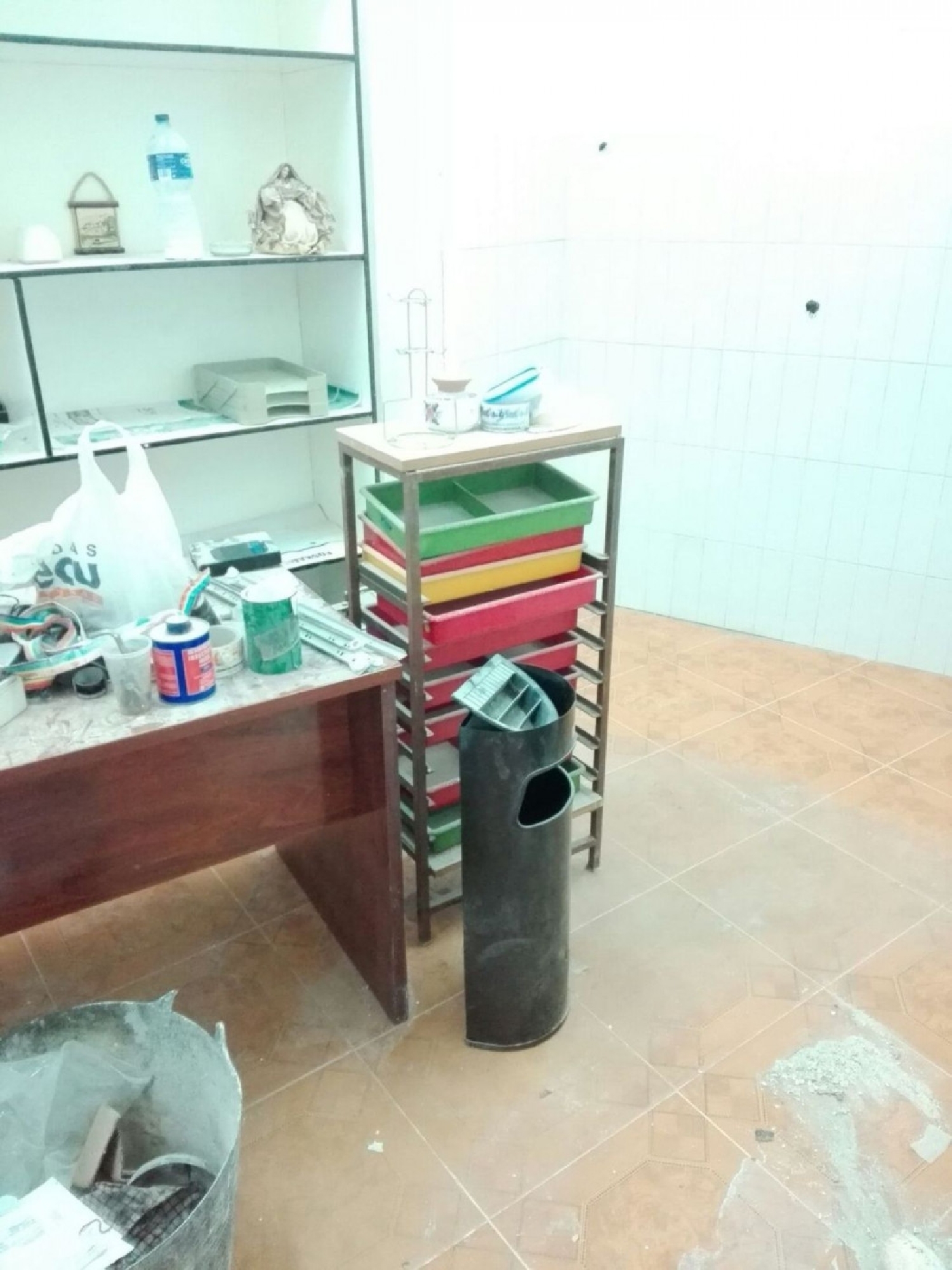  till salu lokal Jesus Cami Real Valencia 1