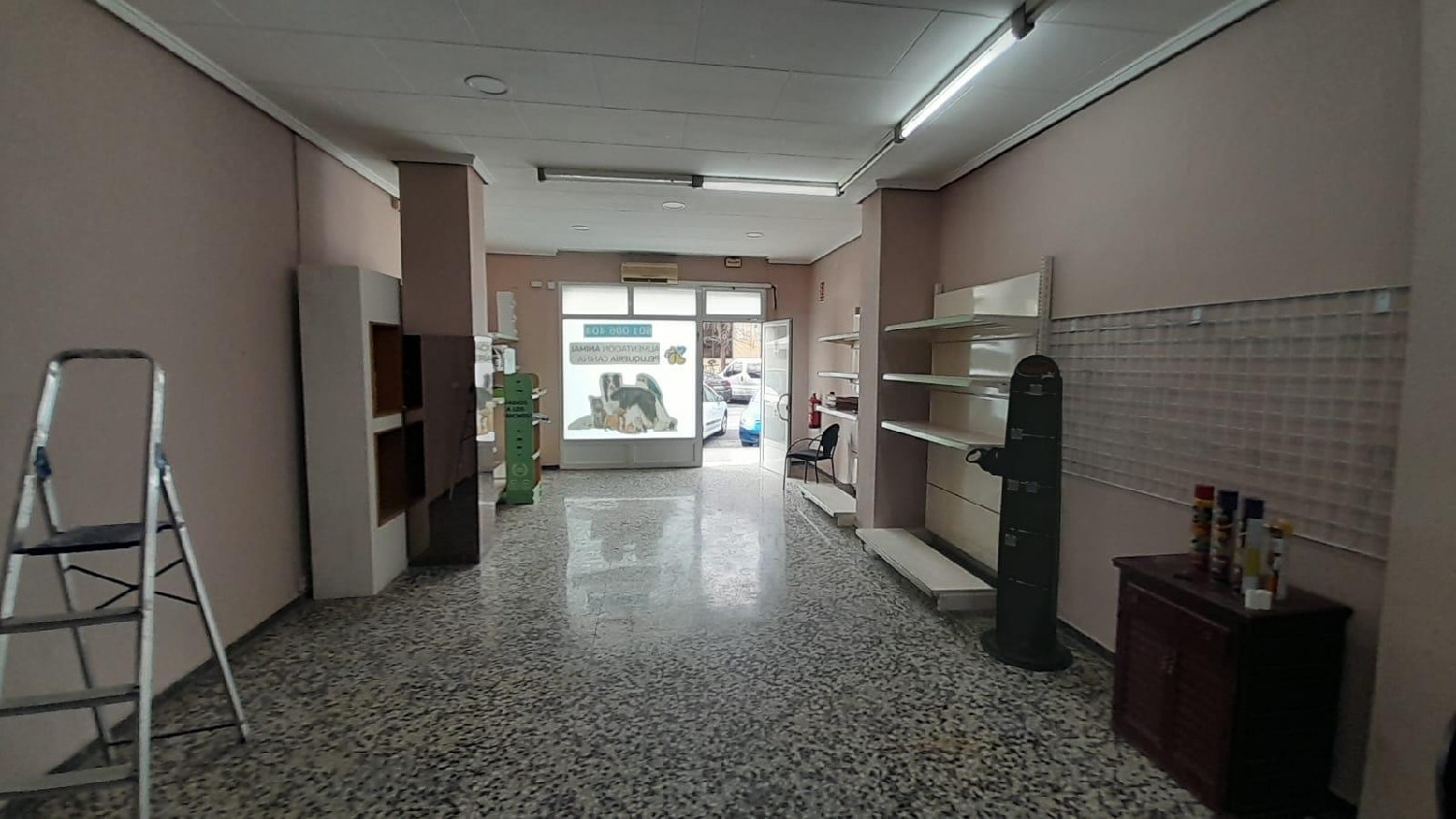  till salu lokal Jesus Cami Real Valencia 6