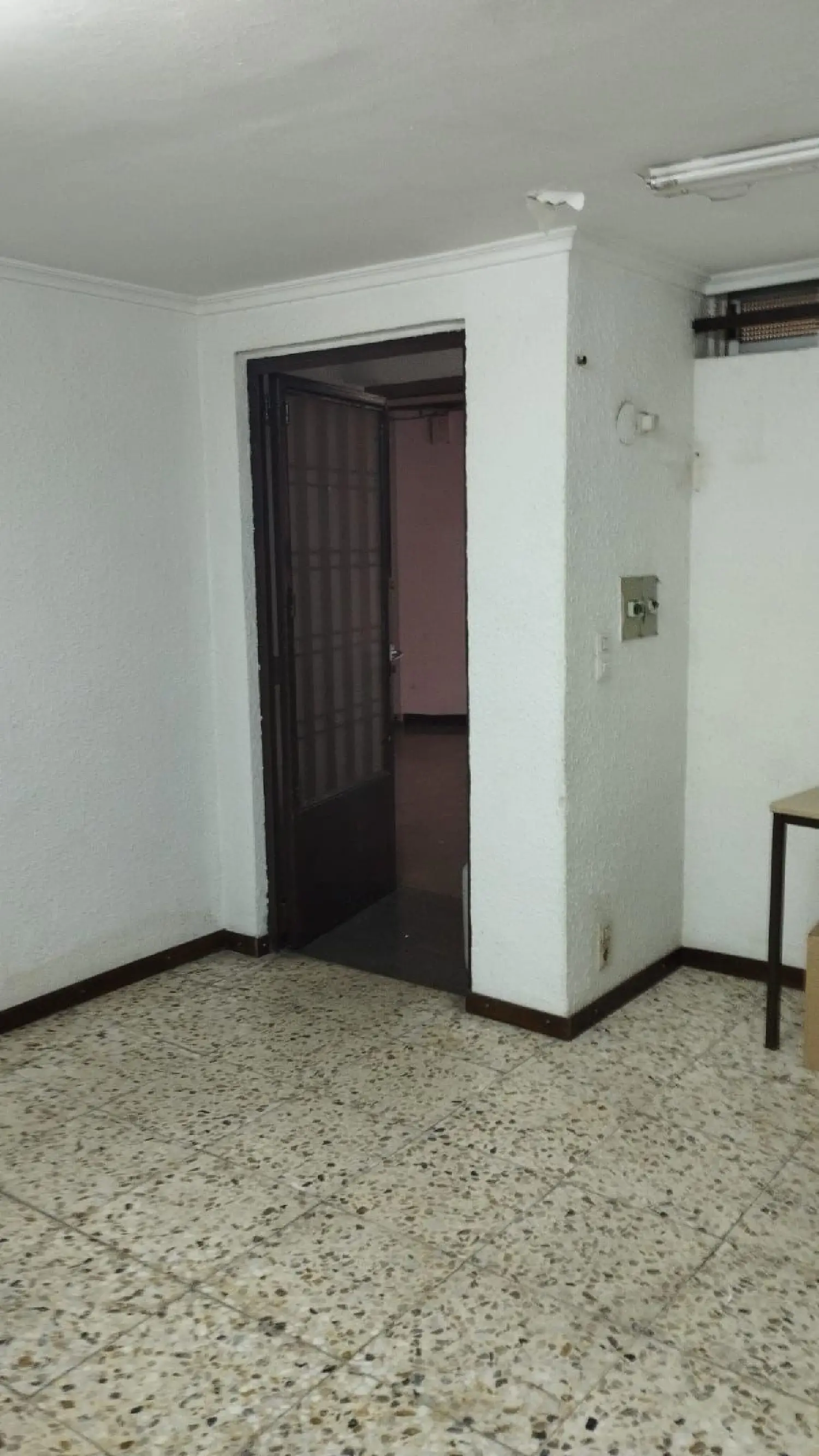  till salu lokal Casco Histórico 50003 D.C. Zaragoza 5