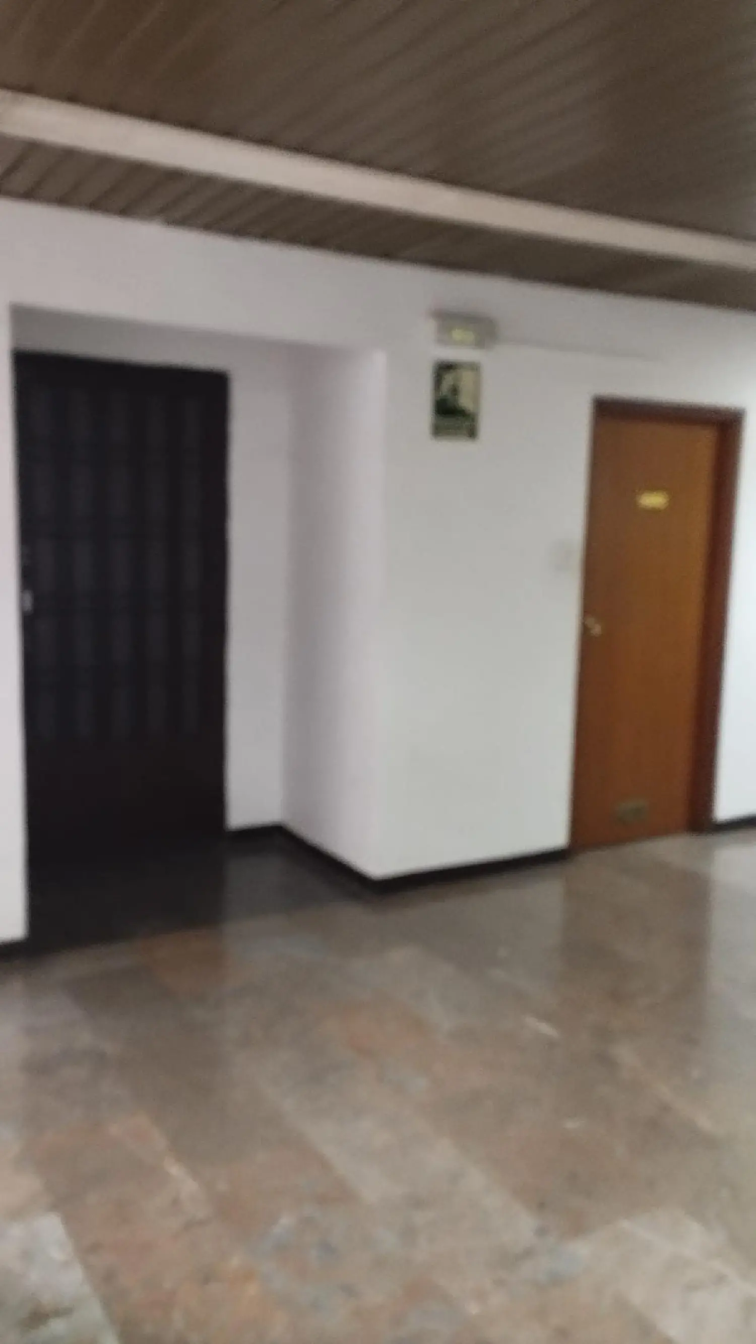 till salu lokal Casco Histórico 50003 D.C. Zaragoza 3