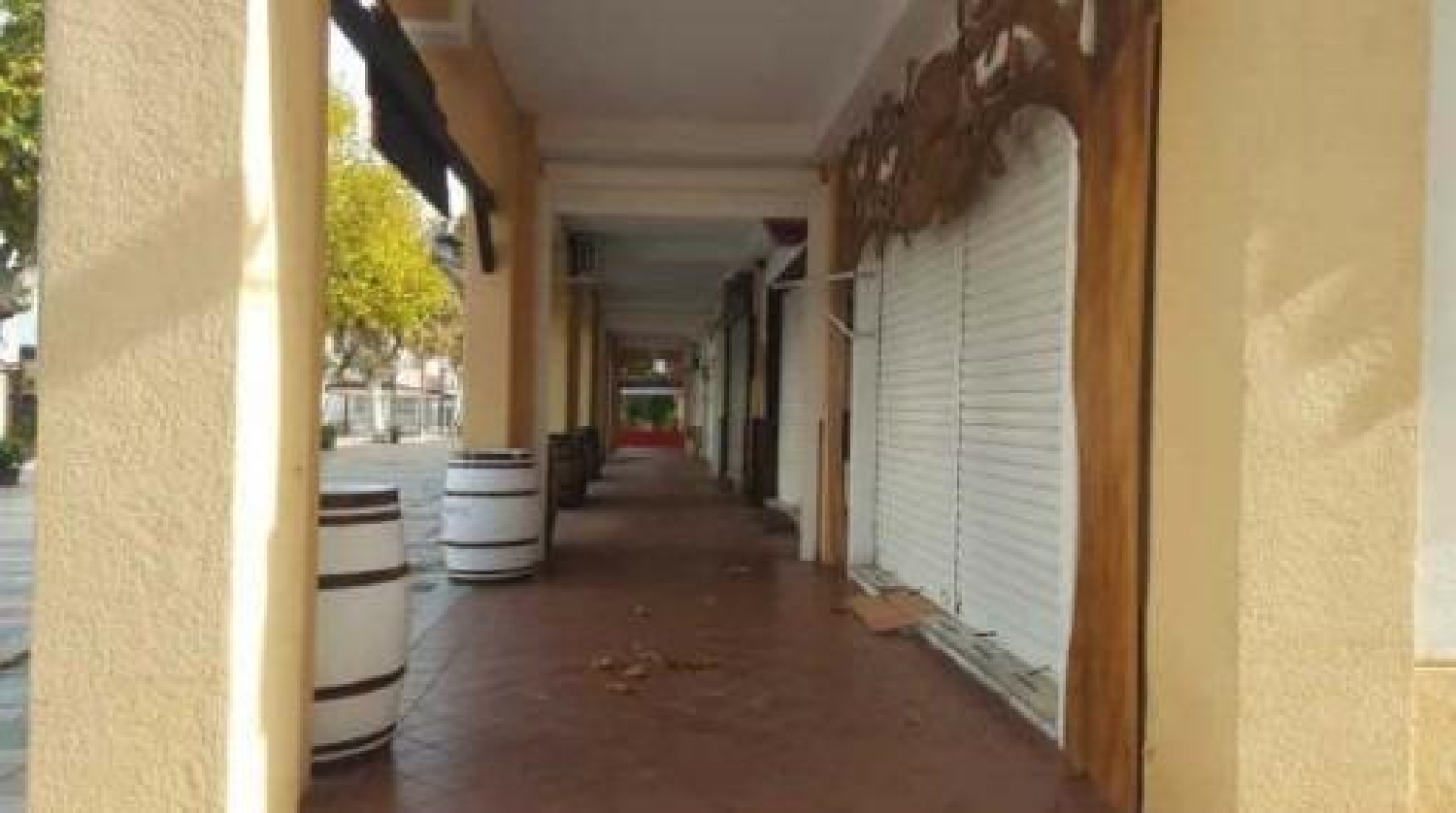 till salu lokal La Antilla Costa Occidental 2