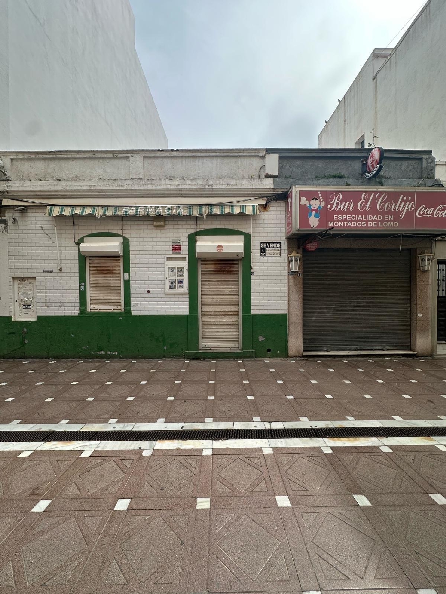  till salu lokal La Atunara Campo De Gibraltar 1