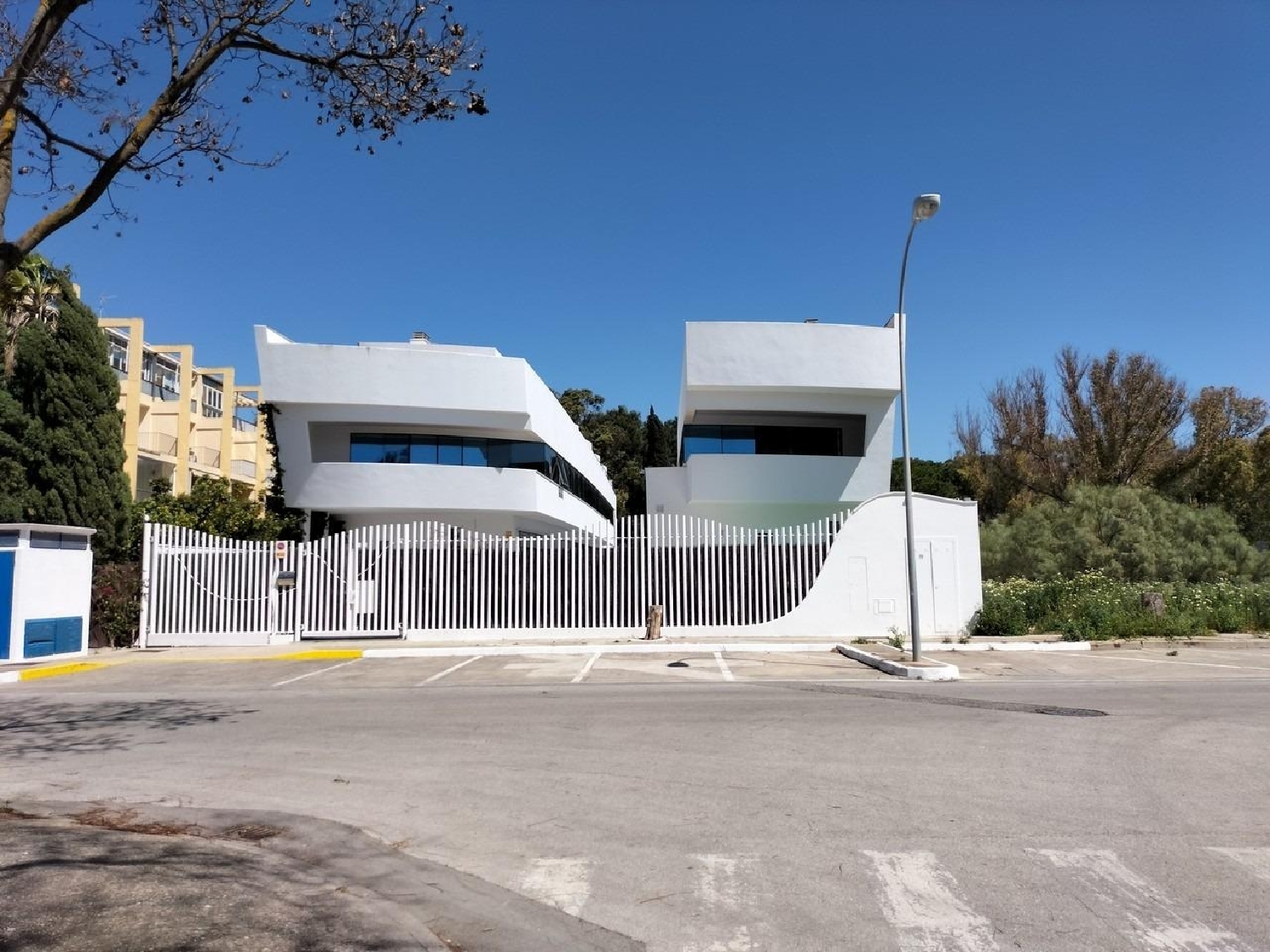  till salu lokal Serones Bahía De Cádiz 1