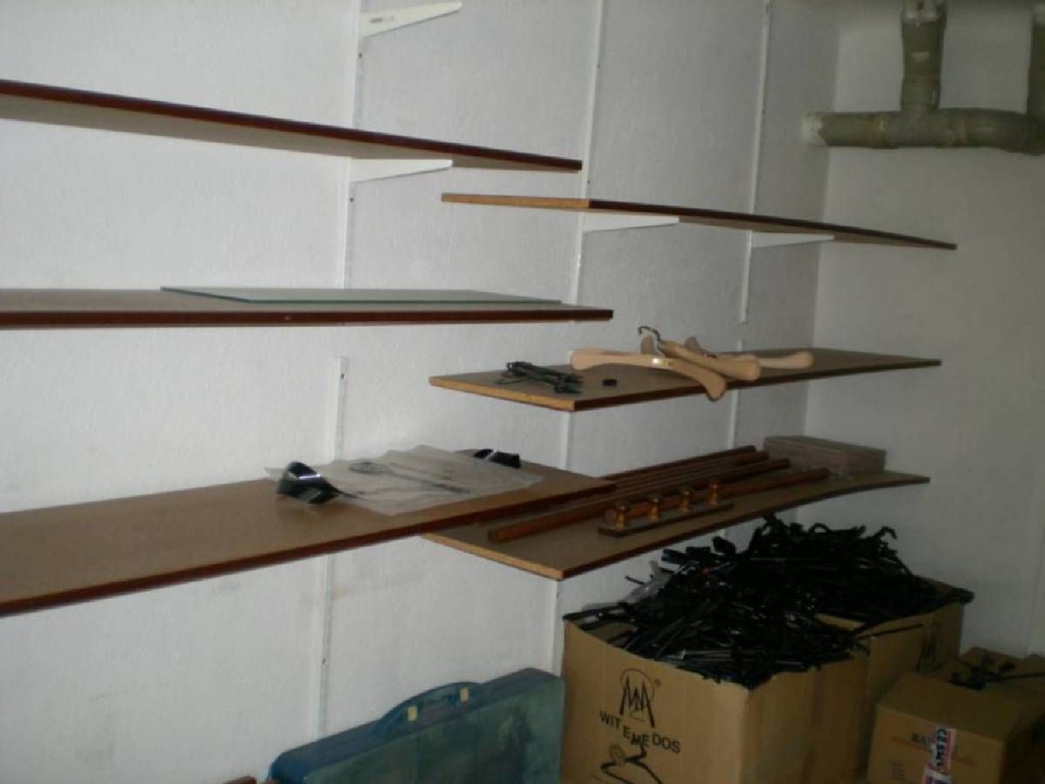  till salu lokal La Botjosa Bages 1