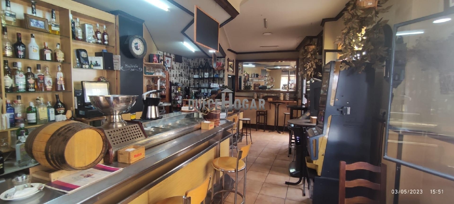 till salu lokal La Cala Del Moral Axarquía 3