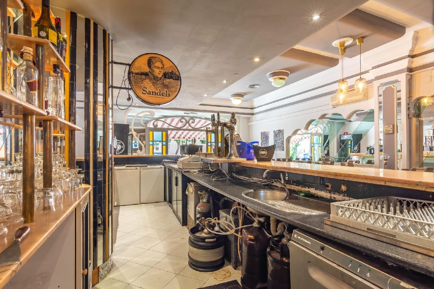  till salu lokal La Colina Costa Del Sol Occidental 6