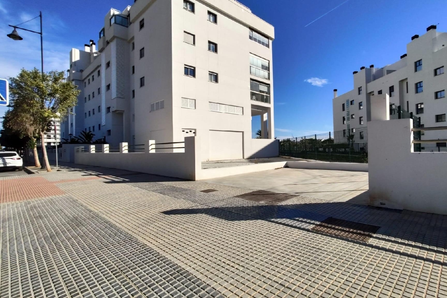  till salu lokal La Colina Costa Del Sol Occidental 1