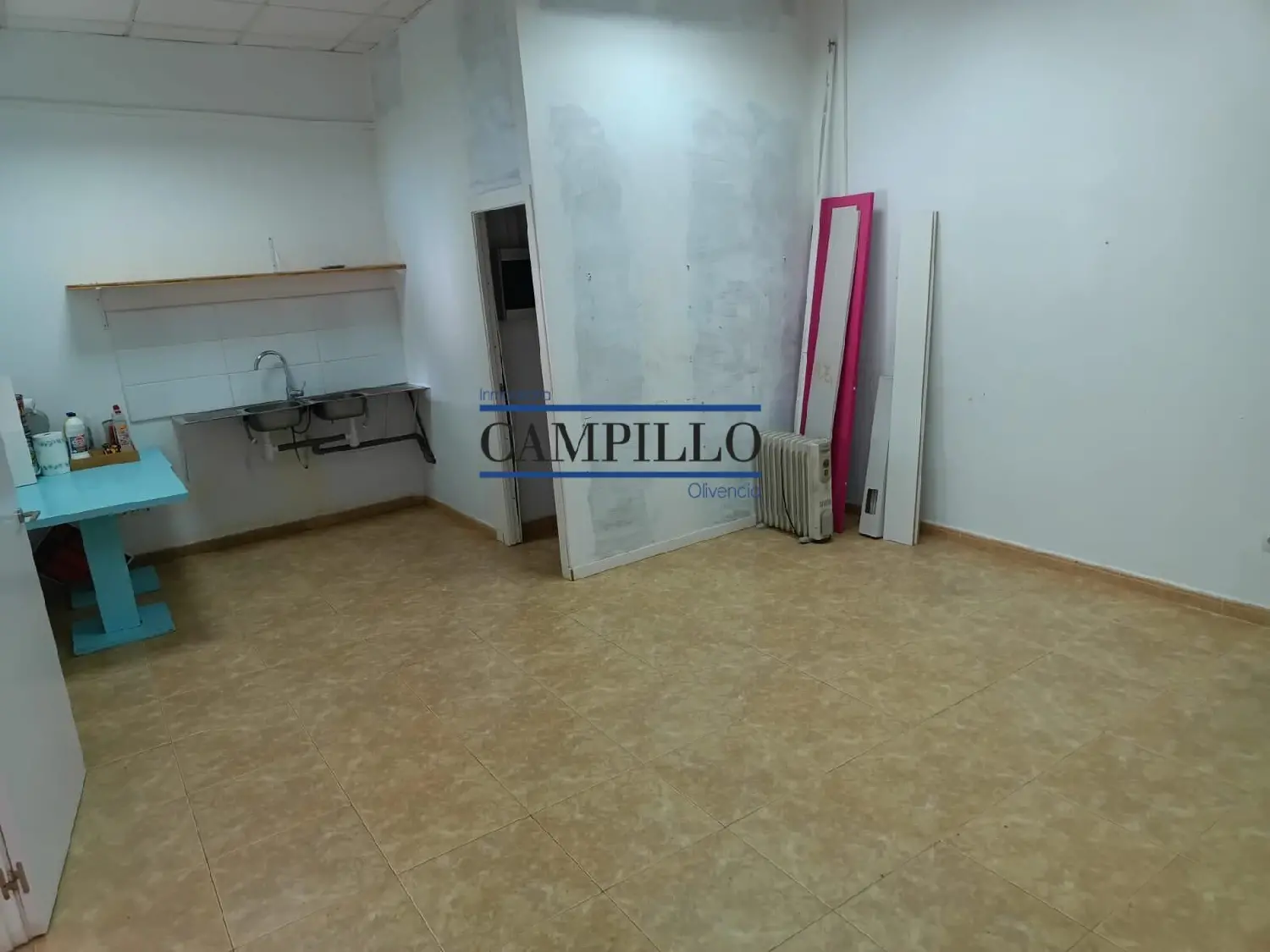 à vendre local commercial Adra Poniente Almeriense 2