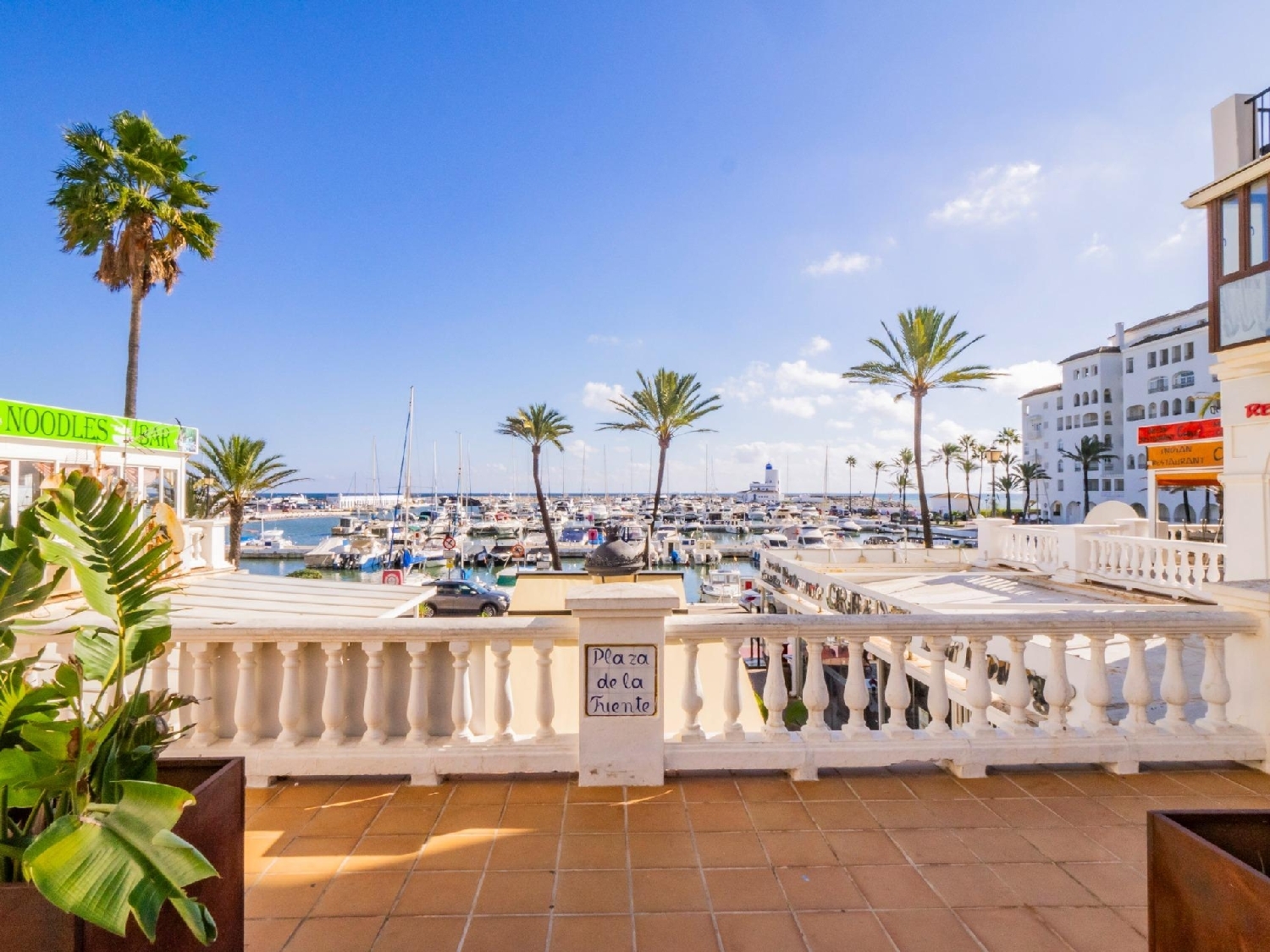 till salu lokal La Duquesa Costa Del Sol Occidental 2