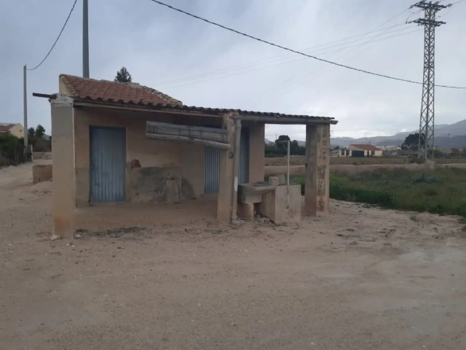  till salu lokal Els Montesinos Vinalopó Mitjà 8