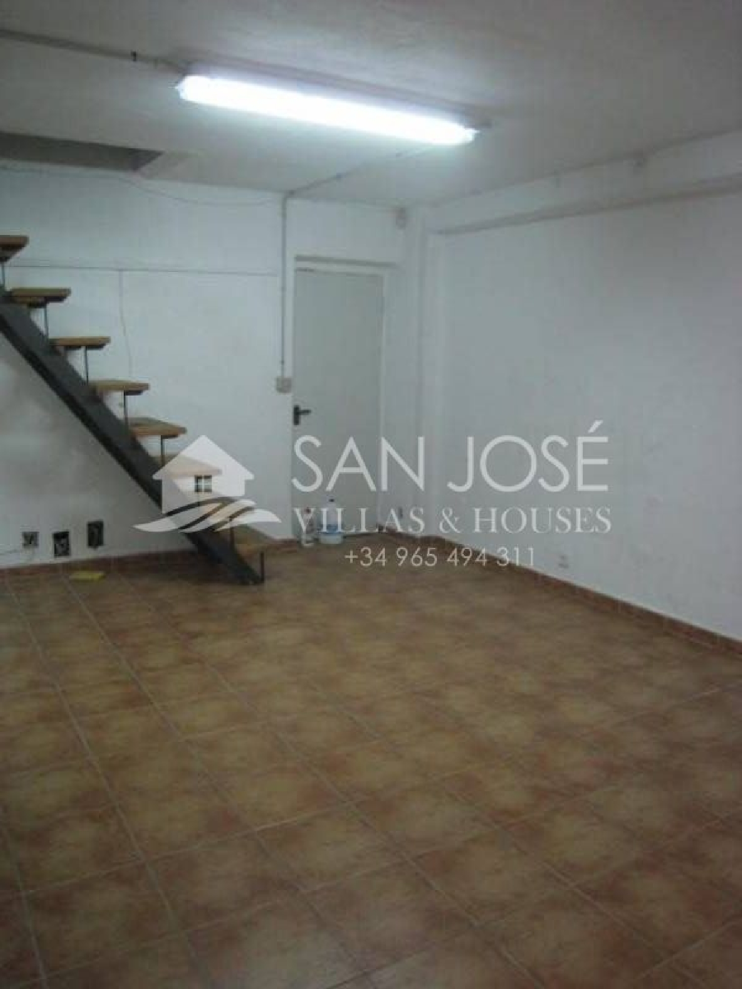  till salu lokal La Estacion Vinalopó Mitjà 6
