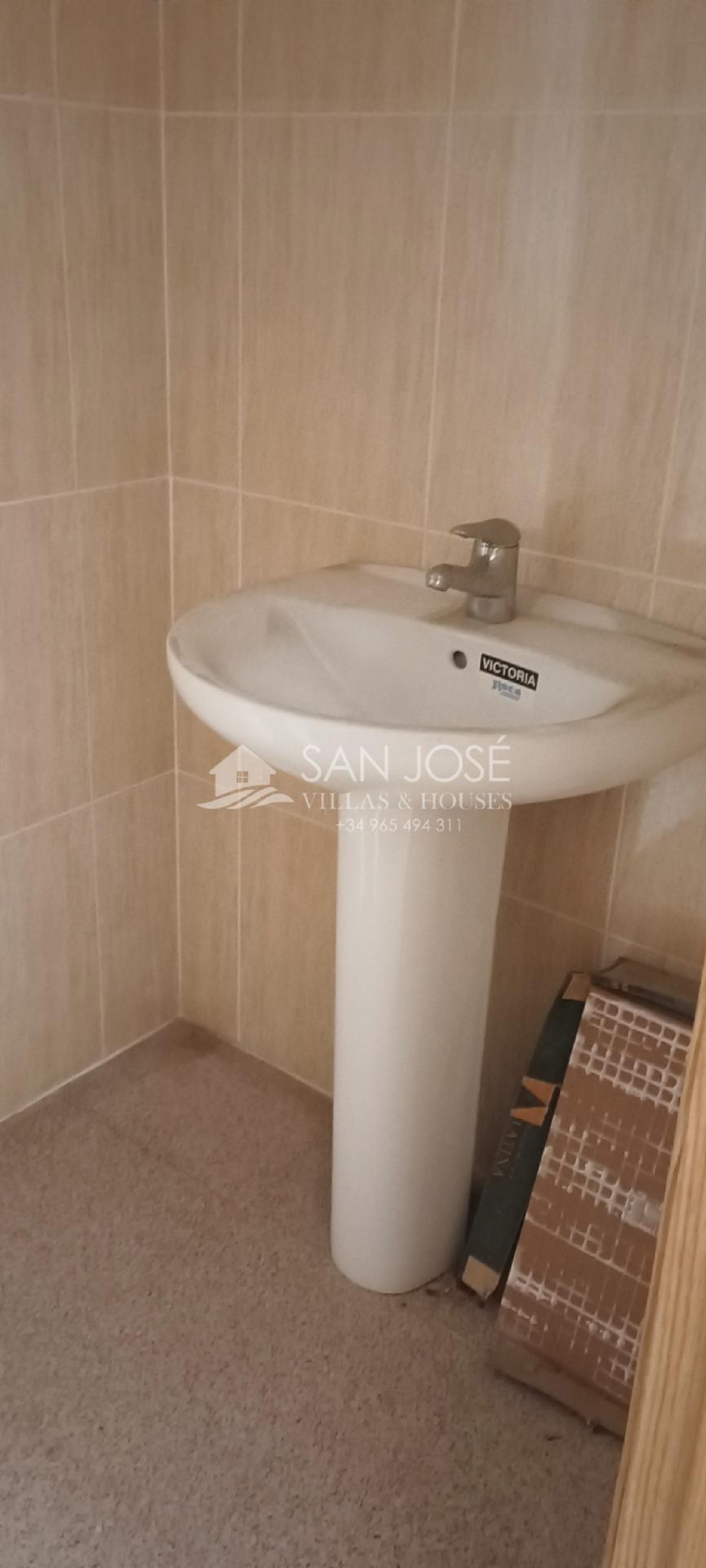  till salu lokal La Estacion Vinalopó Mitjà 3