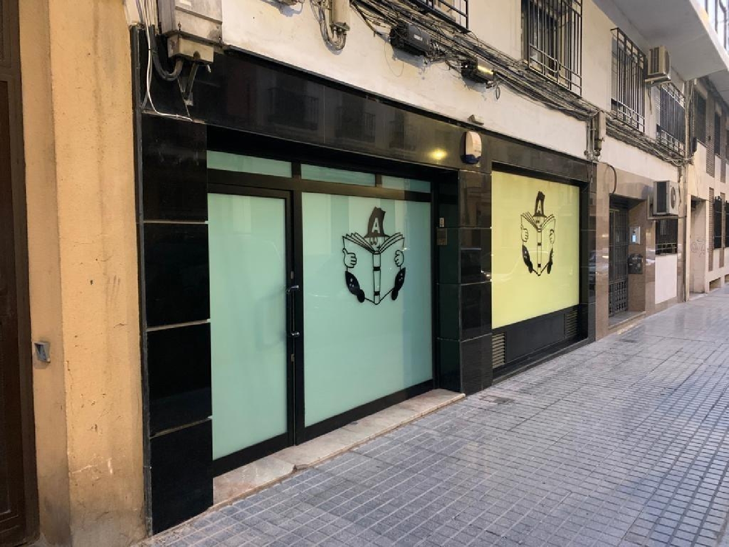 till salu lokal Castillo De La Albaida Córdoba 1