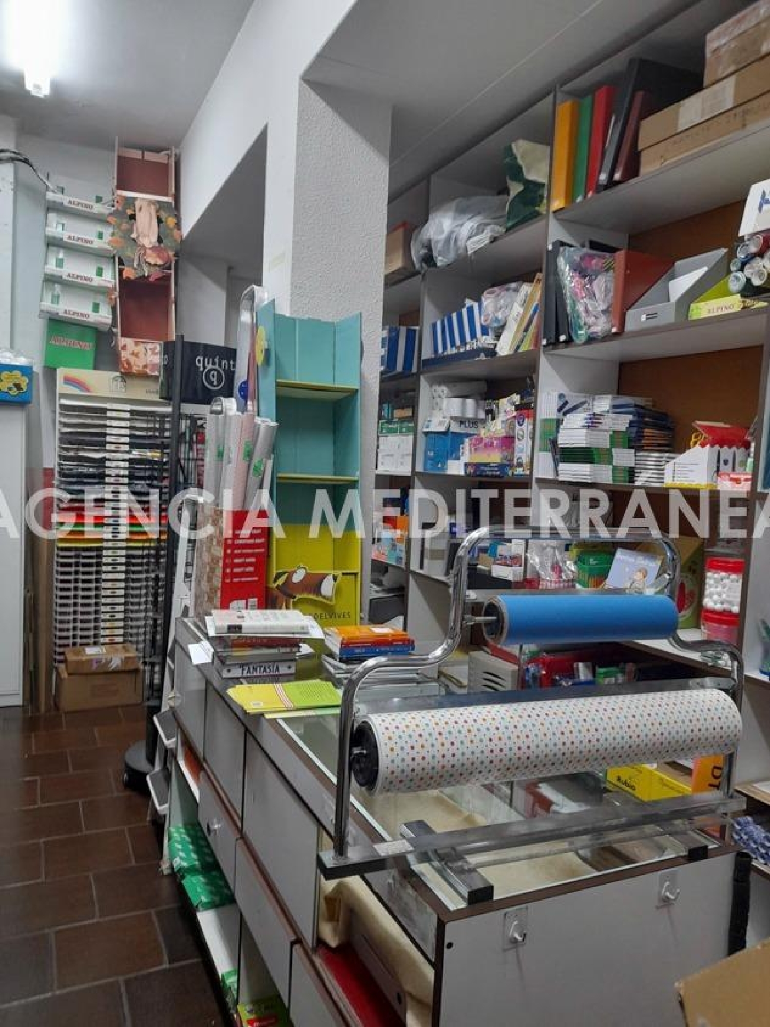  till salu lokal La Malla Horta Oest 7