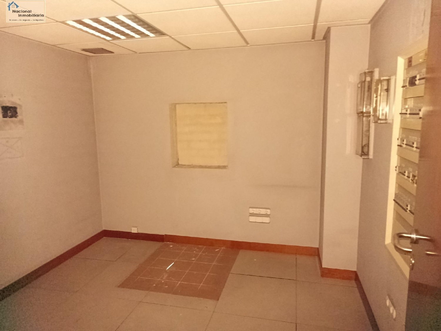  en venta local La Overuela Campiña Del Pisuerga 8