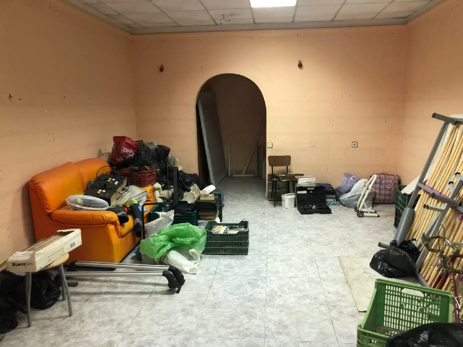 till salu lokal La Curva Poniente Almeriense 2