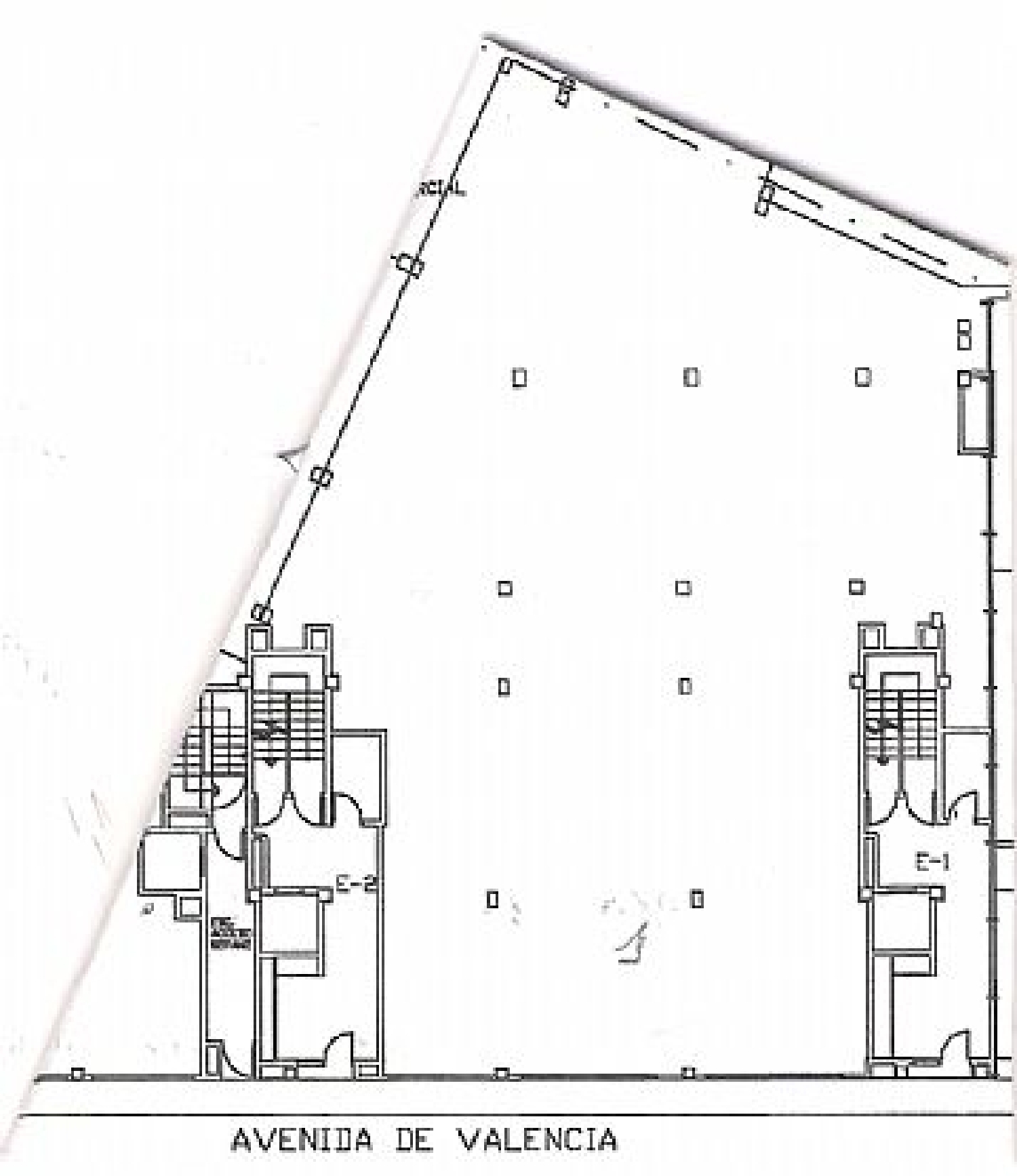  till salu lokal Los Pedrones Requena-Utiel 1