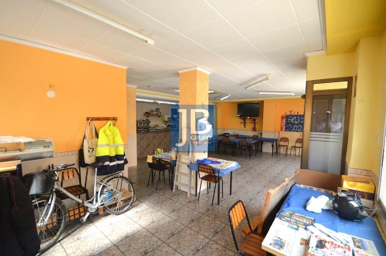  till salu lokal La Pobla Llarga Ribera Alta 6