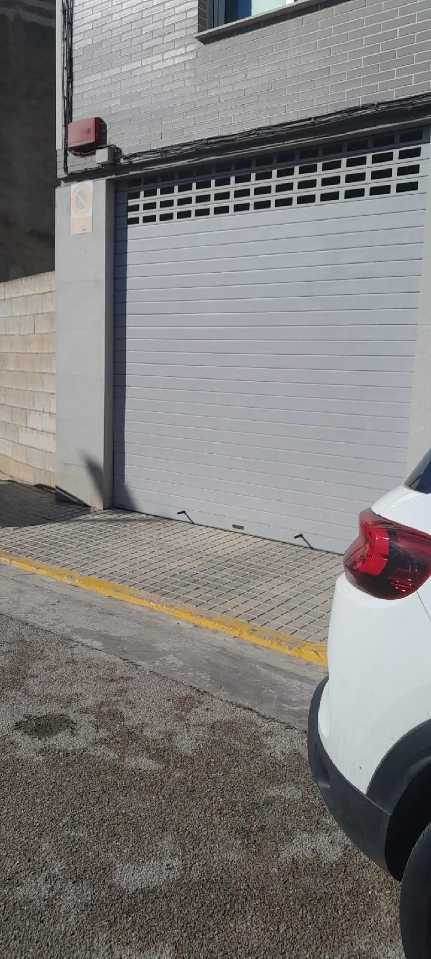  till salu lokal La Pobla Llarga Ribera Alta 1