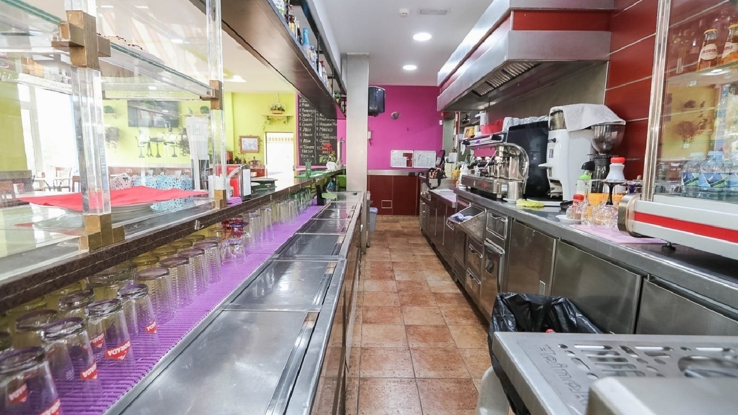 till salu lokal La Sabinita Zona Sur 3