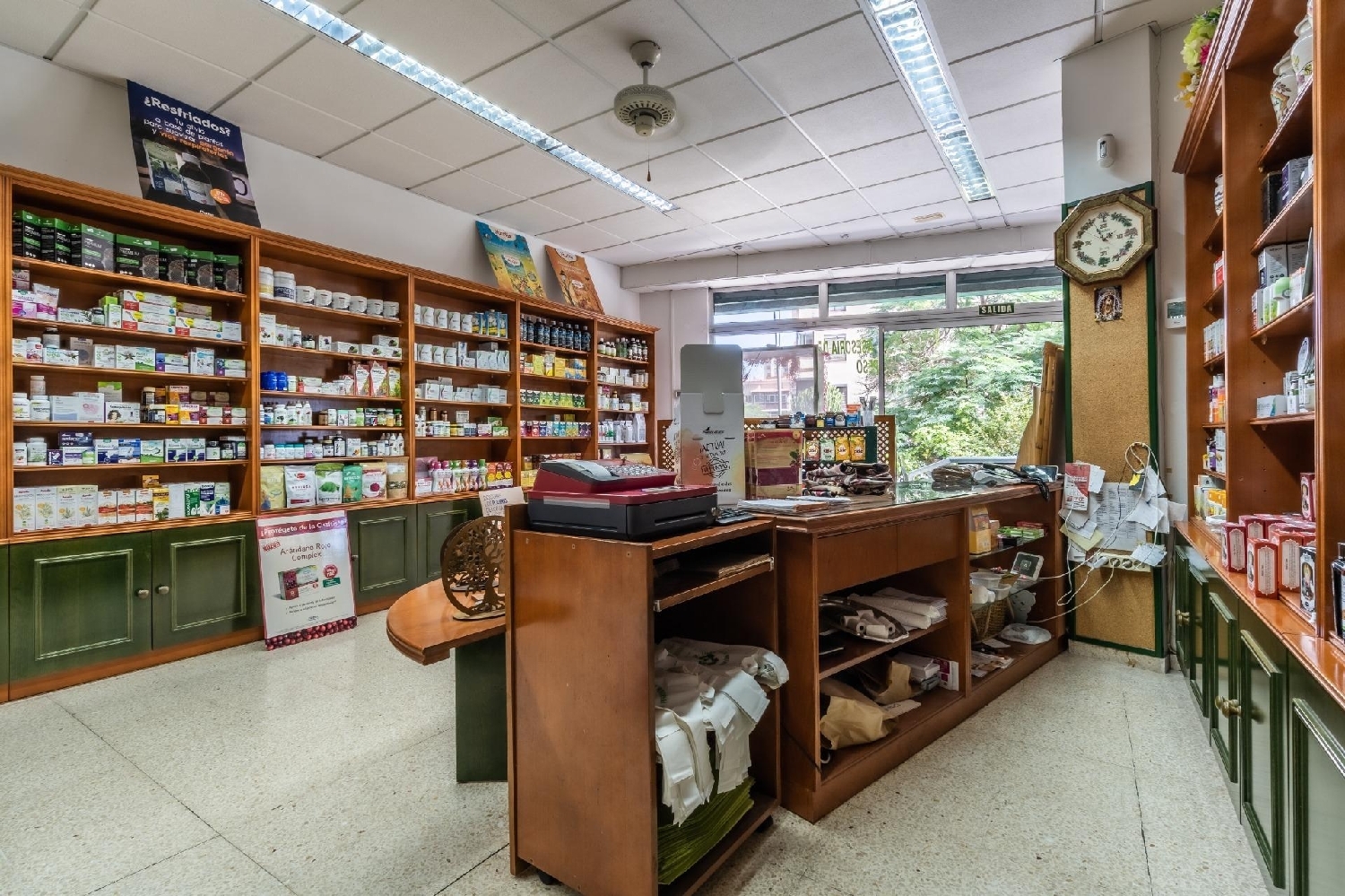 till salu lokal La Salle Zona Metropolitana 3