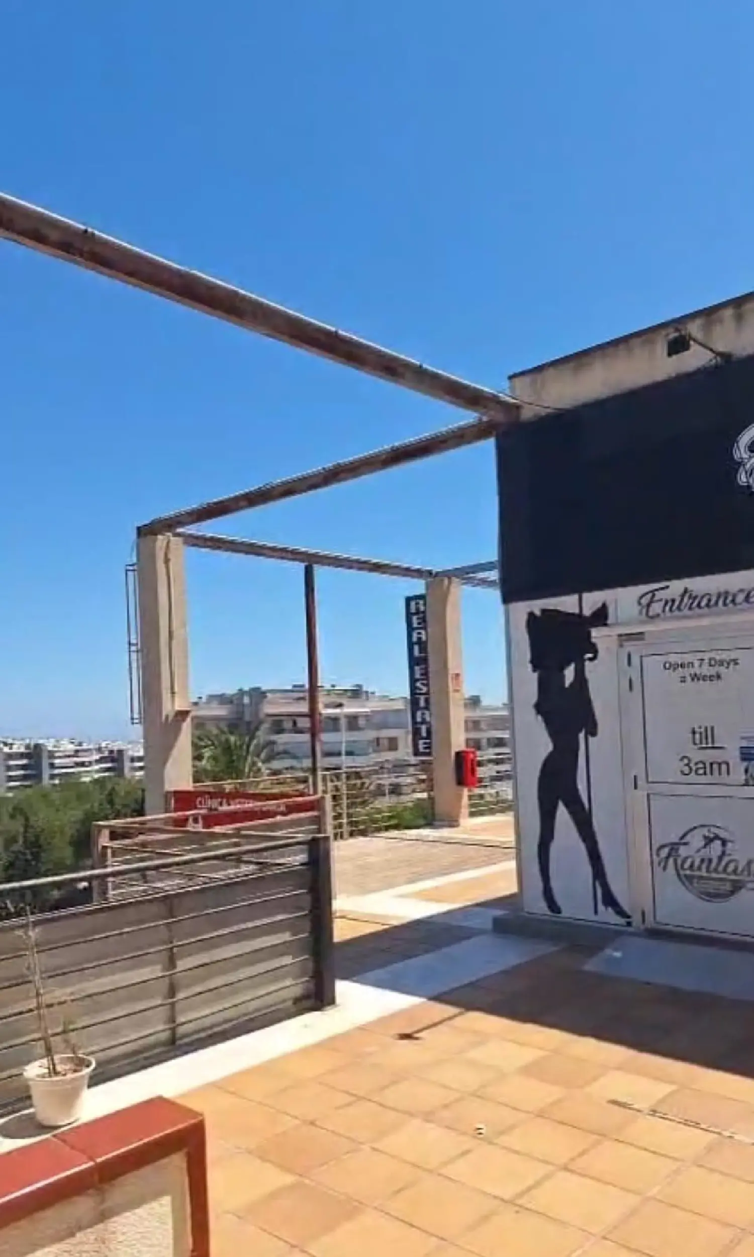  till salu lokal Alameda Del Mar D-1 Baix Segura 1