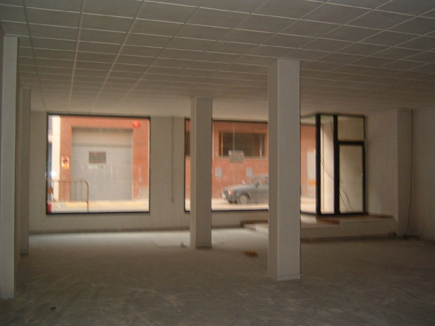  till salu lokal L'aldea Baix Ebre 4
