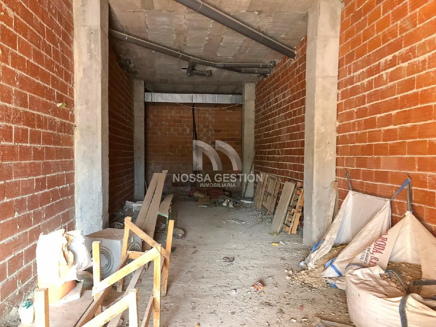 till salu lokal La Torre Plana Baixa 3