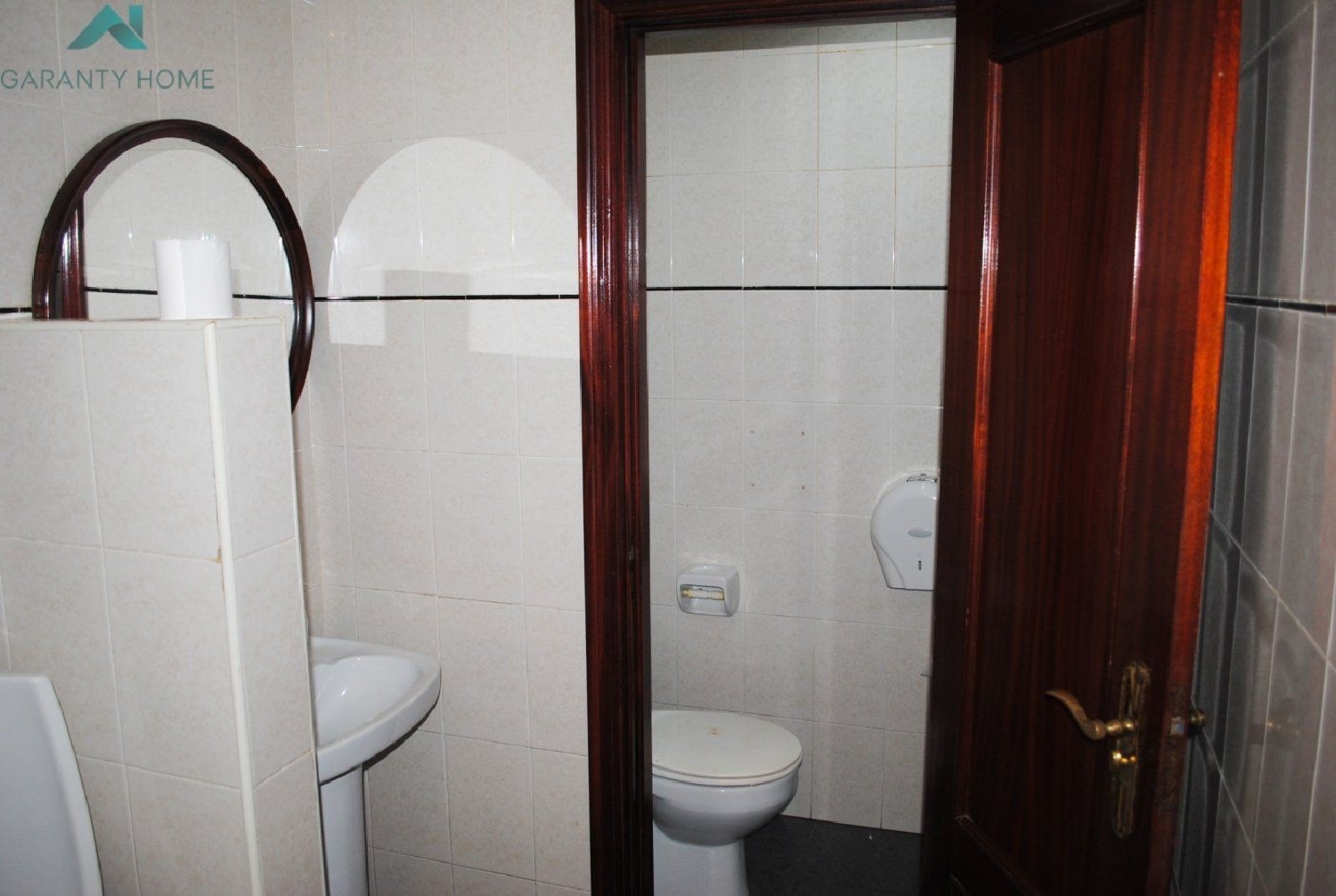  till salu lokal Laredo Costa Oriental 8