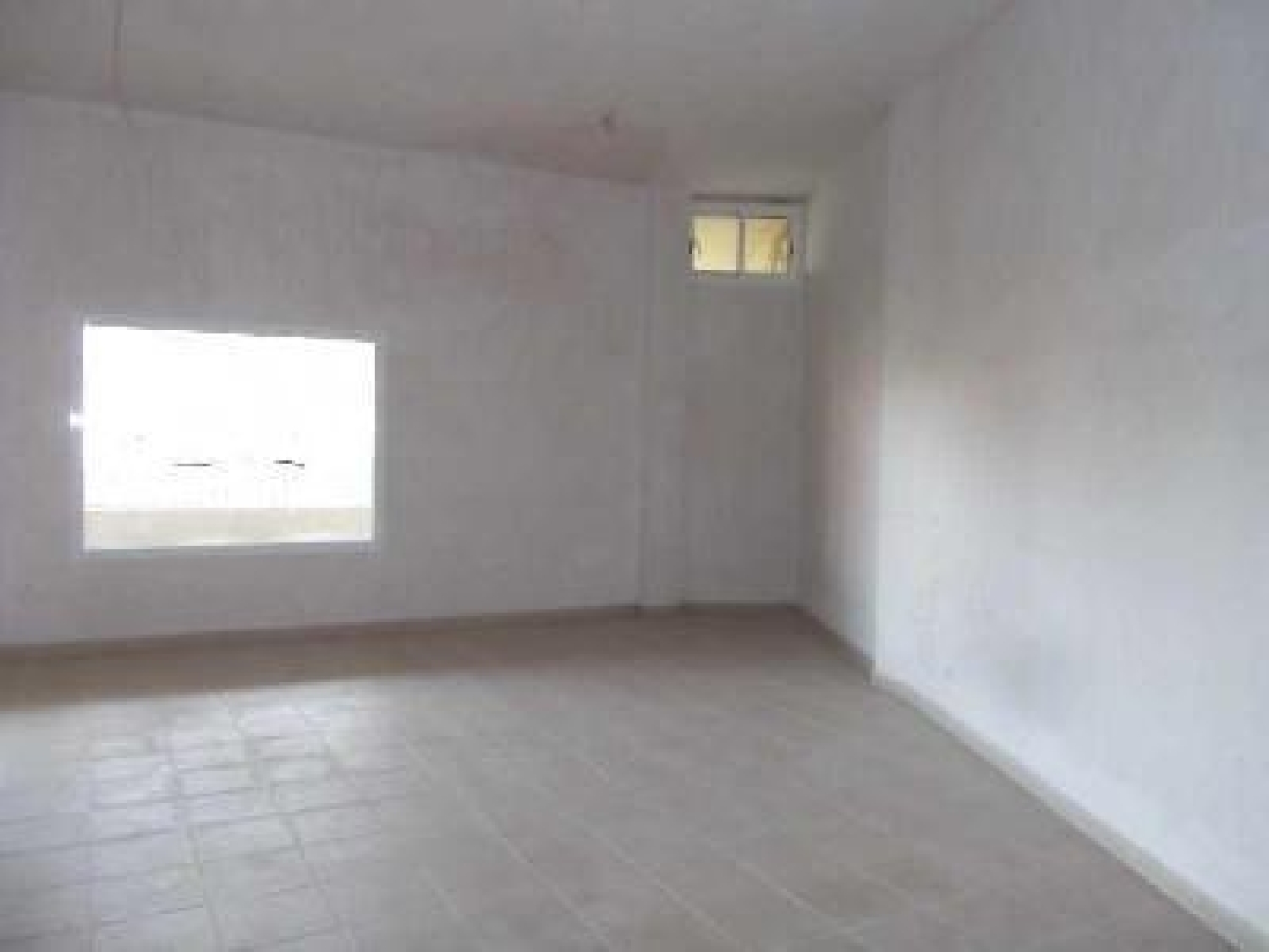  till salu lokal Las Eritas Zona Sureste 4