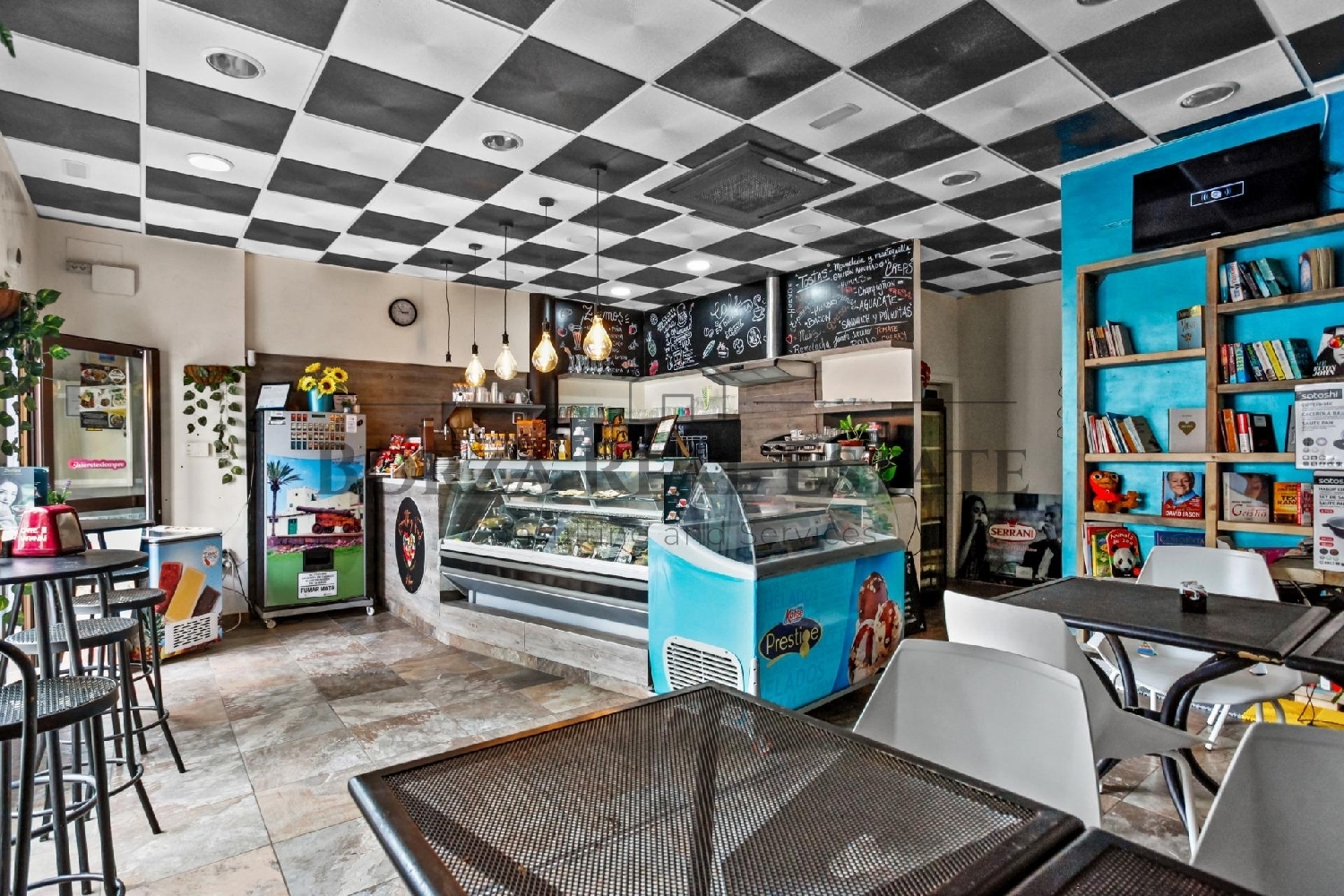  till salu lokal Las Nieves Zona Sur 5