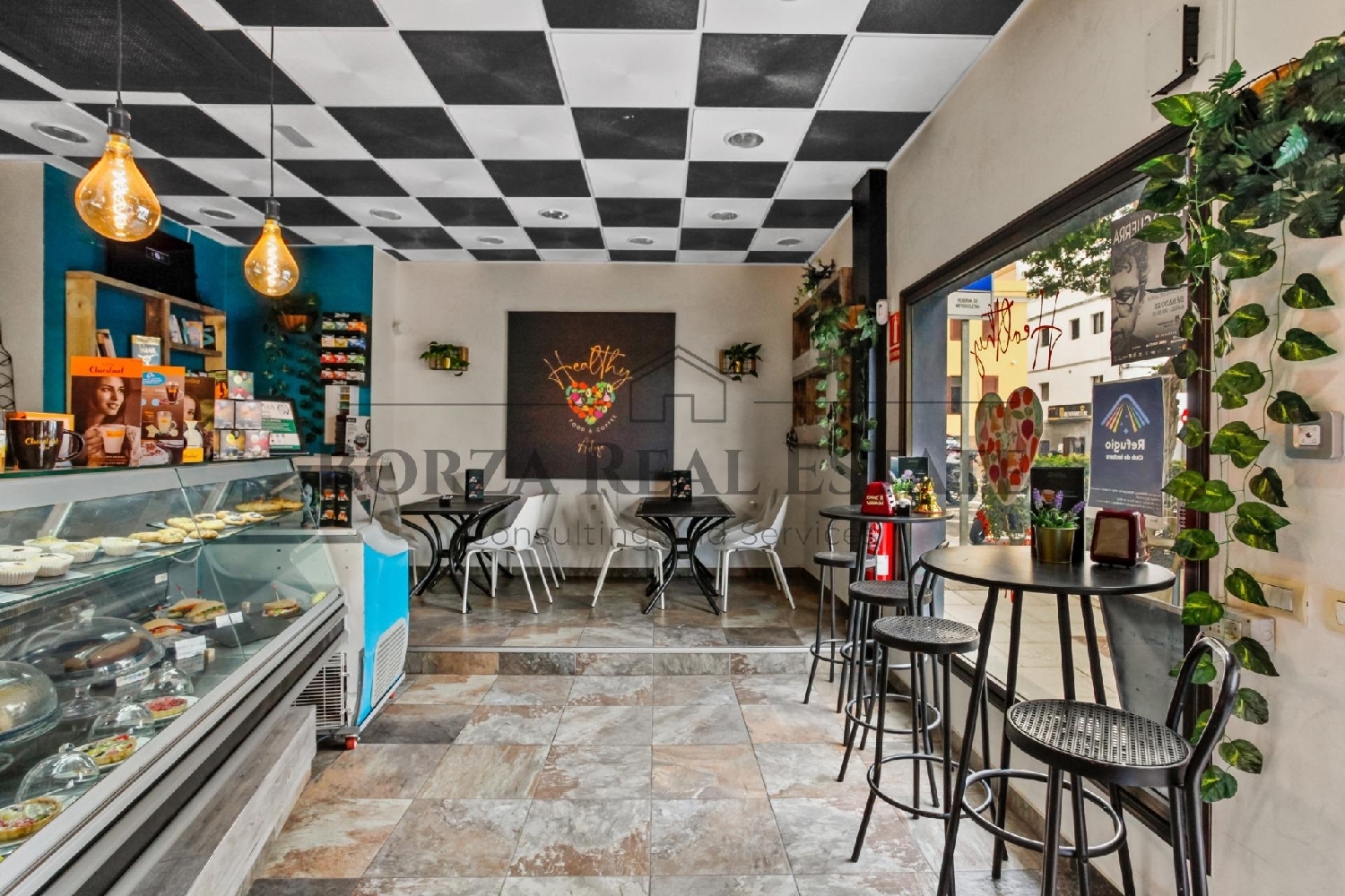 till salu lokal Las Nieves Zona Sur 2