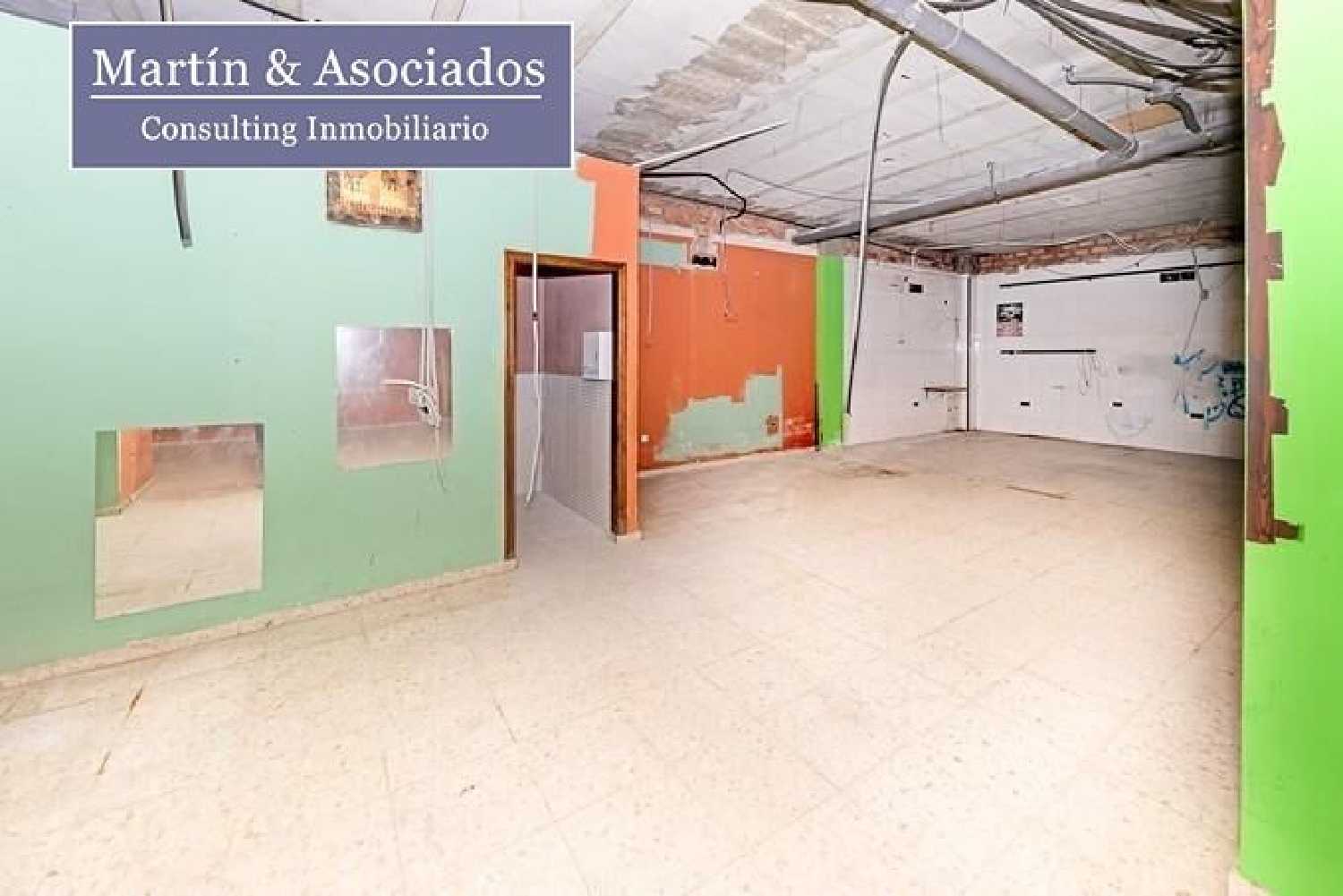  en venta local Don Pablo Bajo Guadalquivir 7