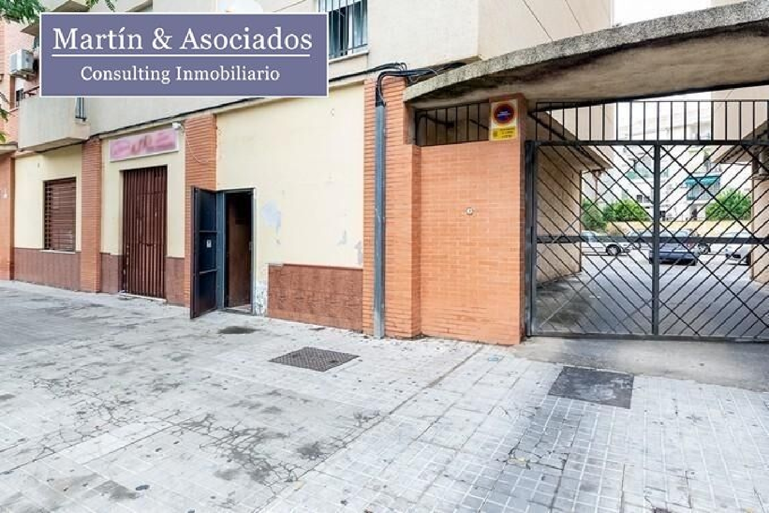  en venta local Don Pablo Bajo Guadalquivir 1