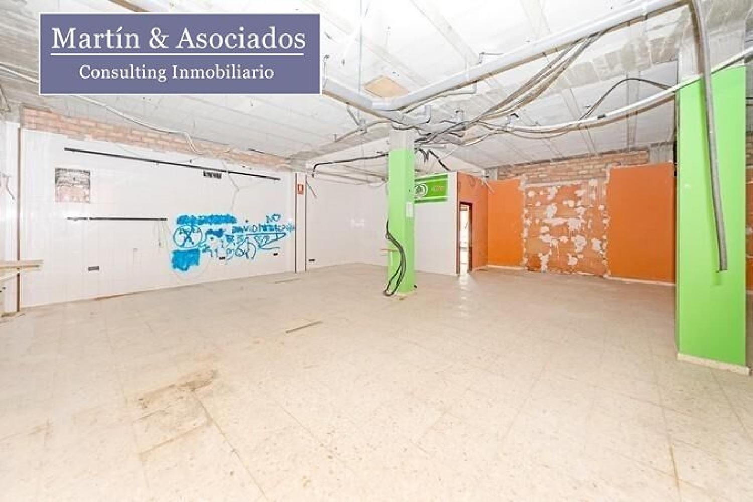  en venta local Don Pablo Bajo Guadalquivir 5