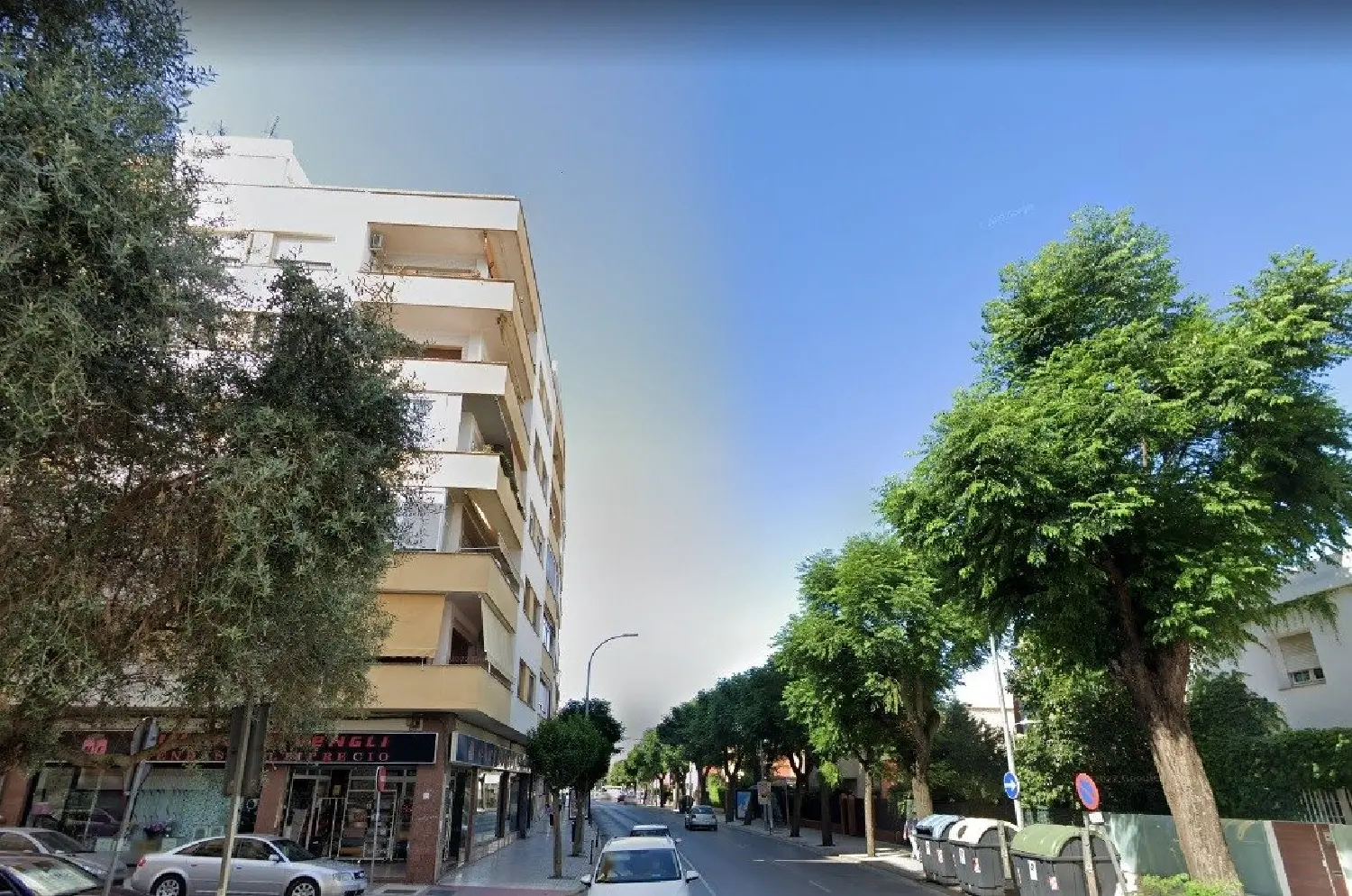  till salu lokal Los Fresnos Badajoz 1