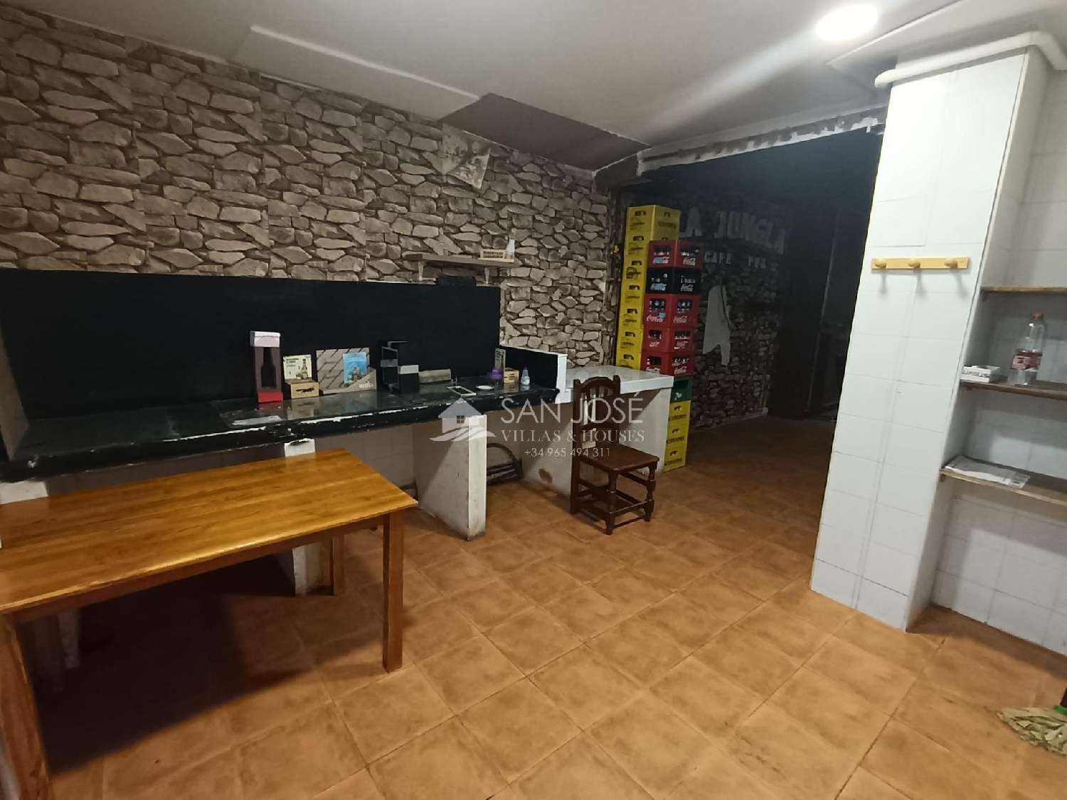  till salu lokal Les Escoles-Lo Ramos Alacantí 8